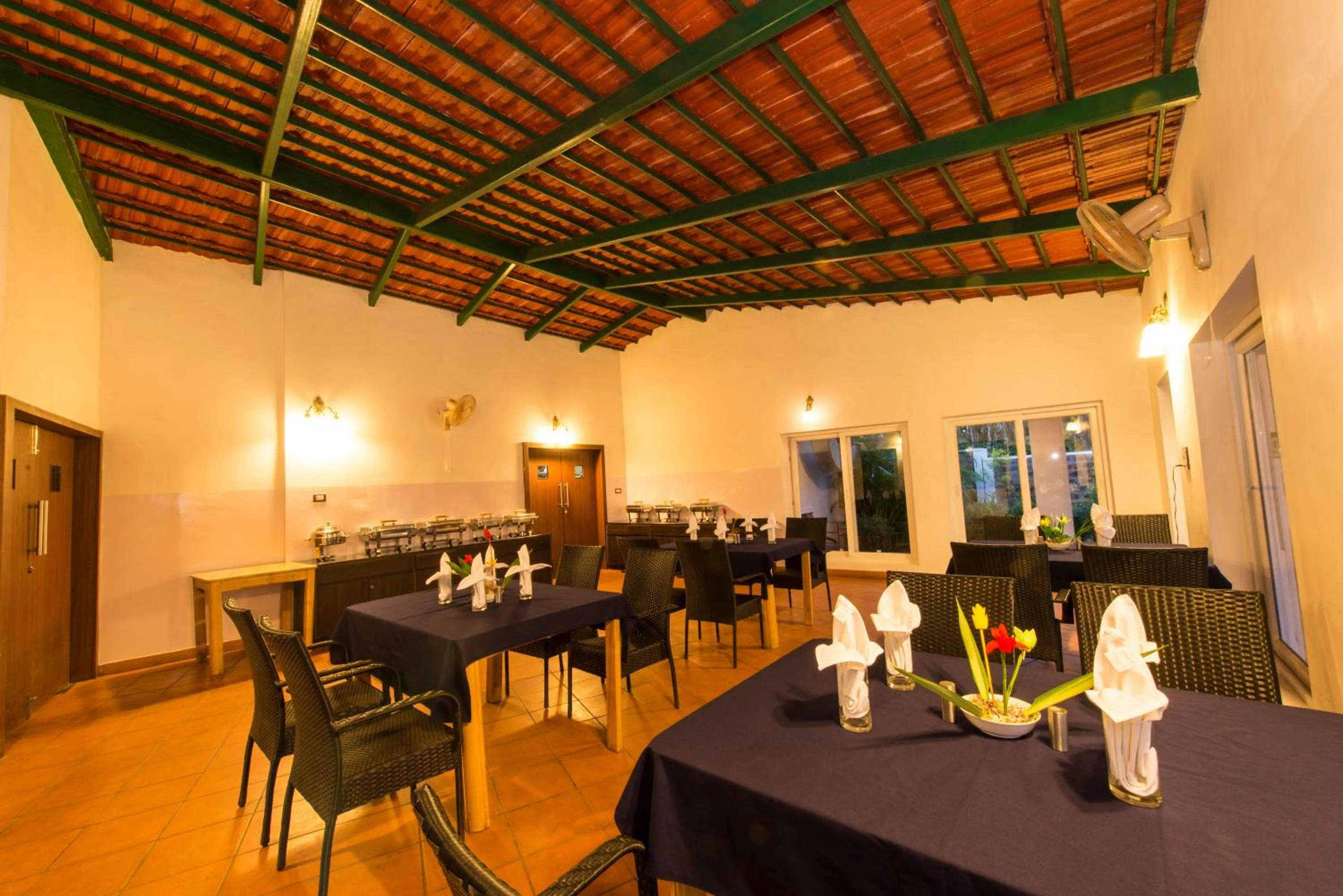 Restaurant/places to eat in Eka Resort