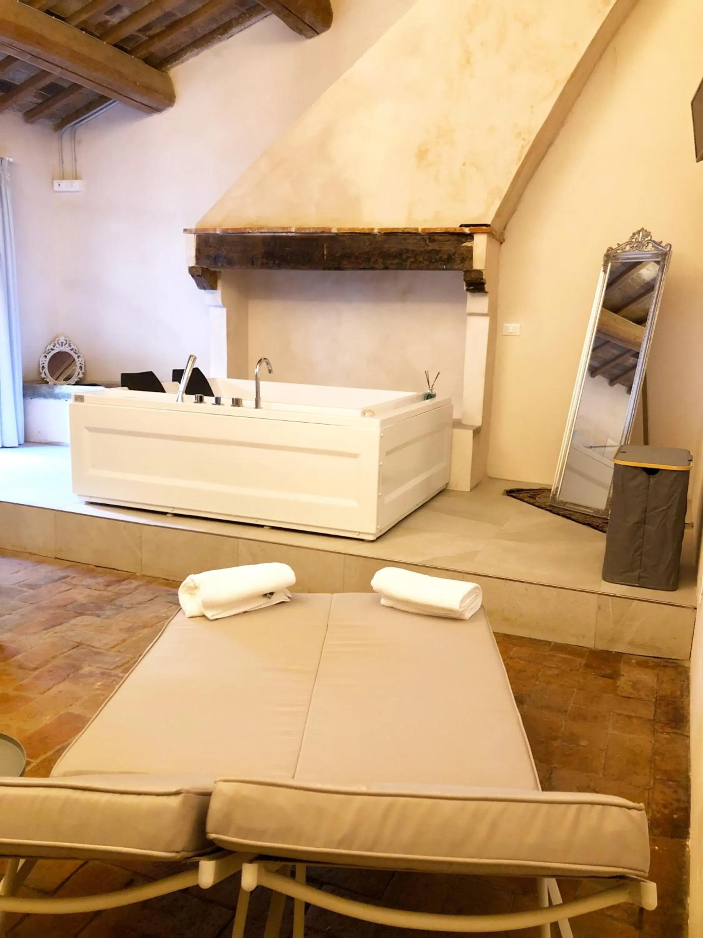 Spa and wellness centre/facilities, Bed in Allegra Toscana - Affittacamere Guest house Arezzo