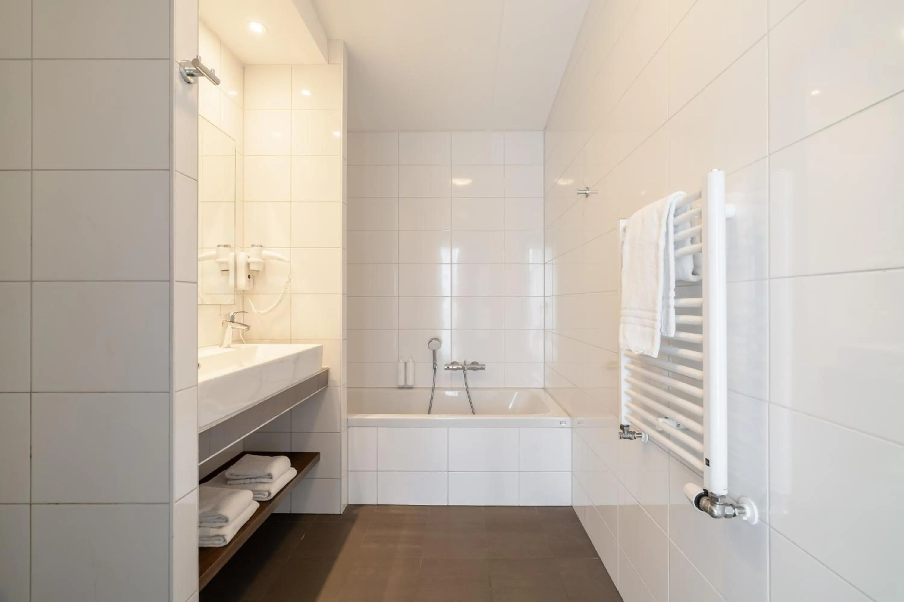 Bathroom in YAYS Amsterdam Prince Island by Numa