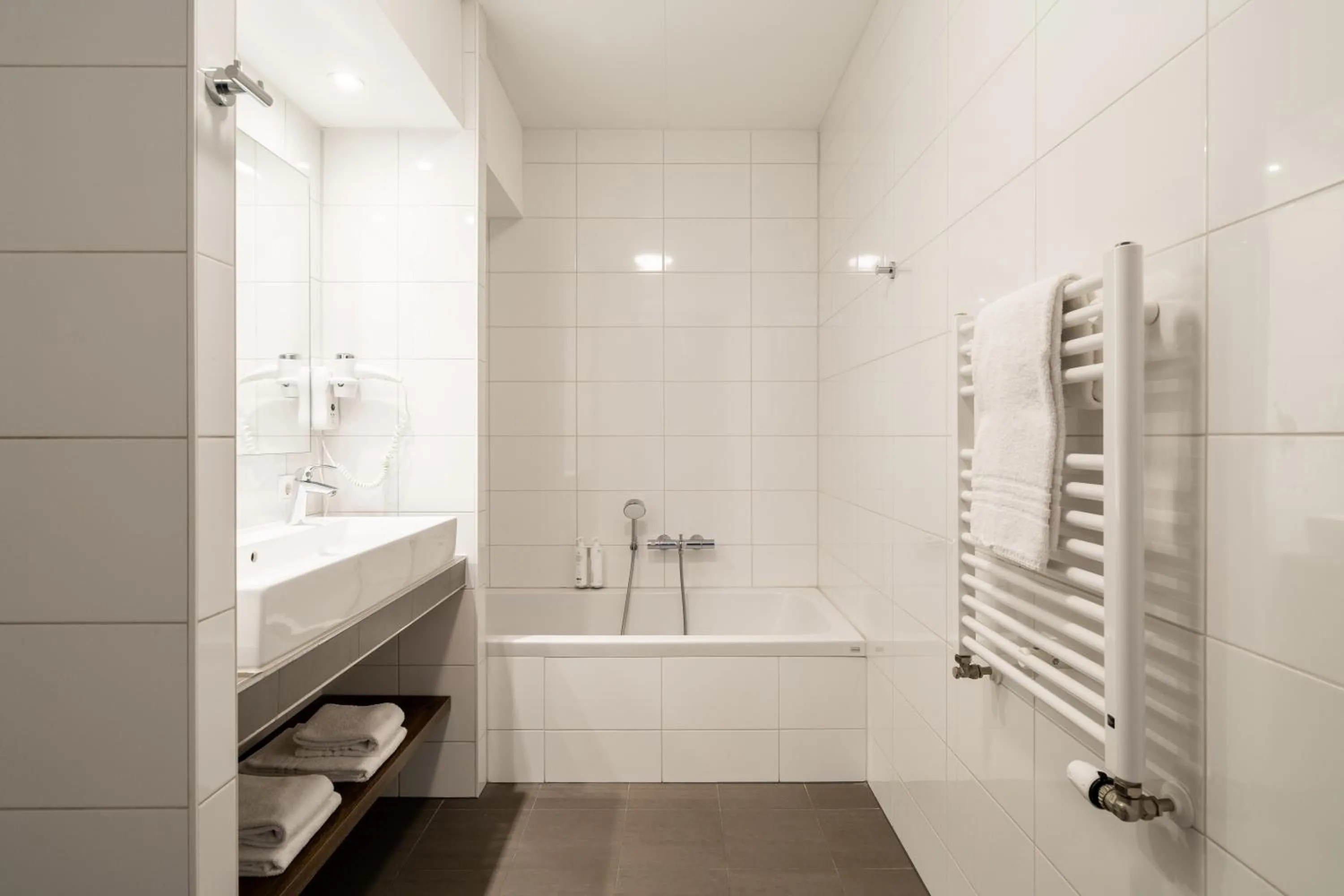 Bathroom in YAYS Amsterdam Prince Island by Numa