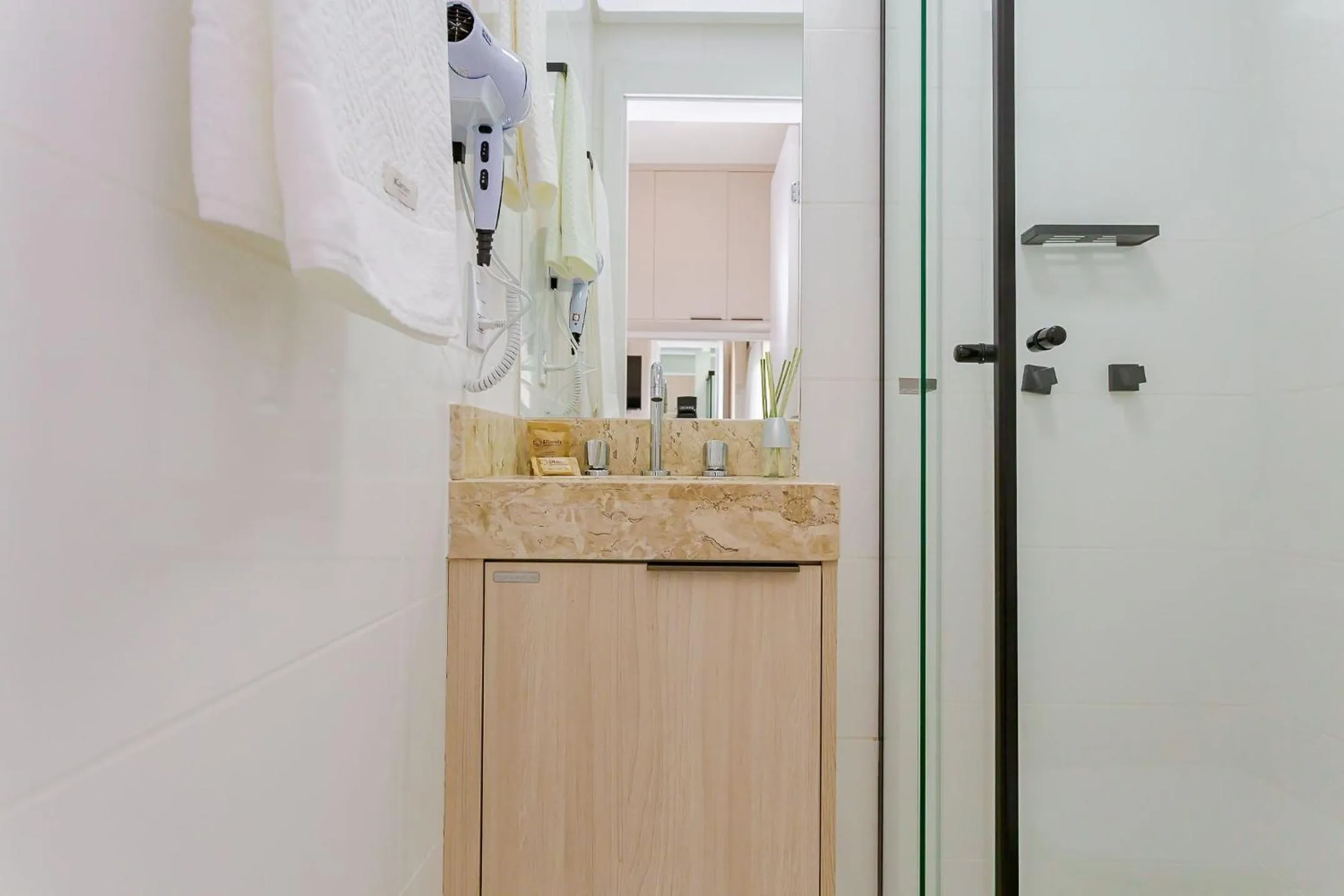 Toilet in Start - Vila Izabel | Gonzaga Stays