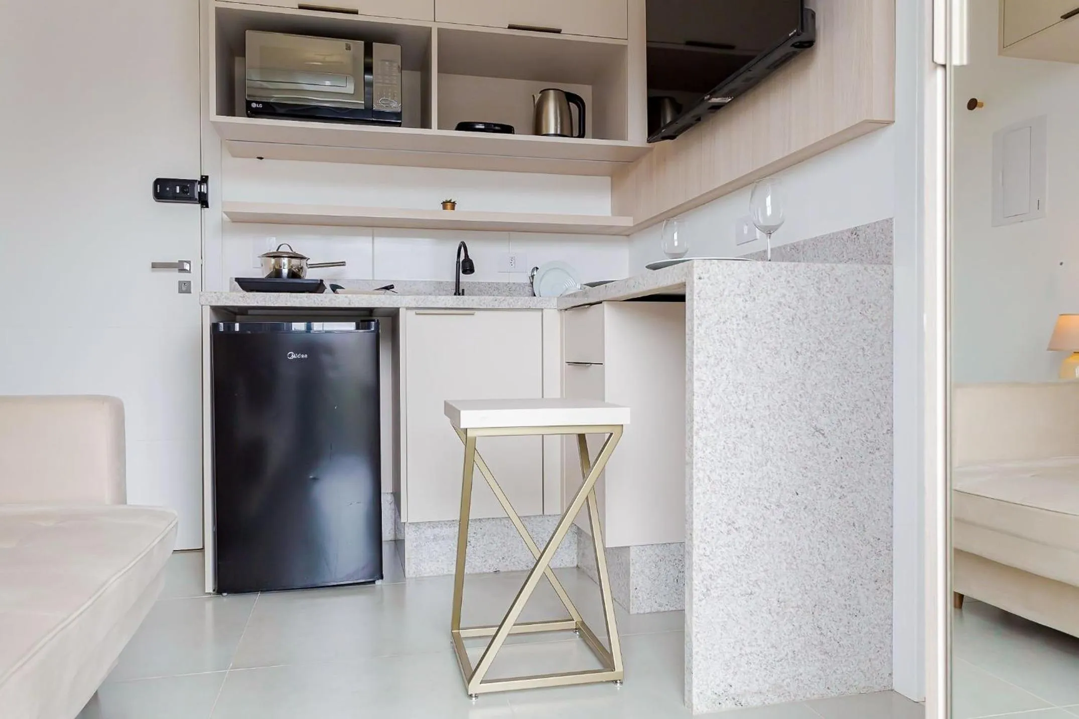 Kitchen or kitchenette in Start - Vila Izabel | Gonzaga Stays