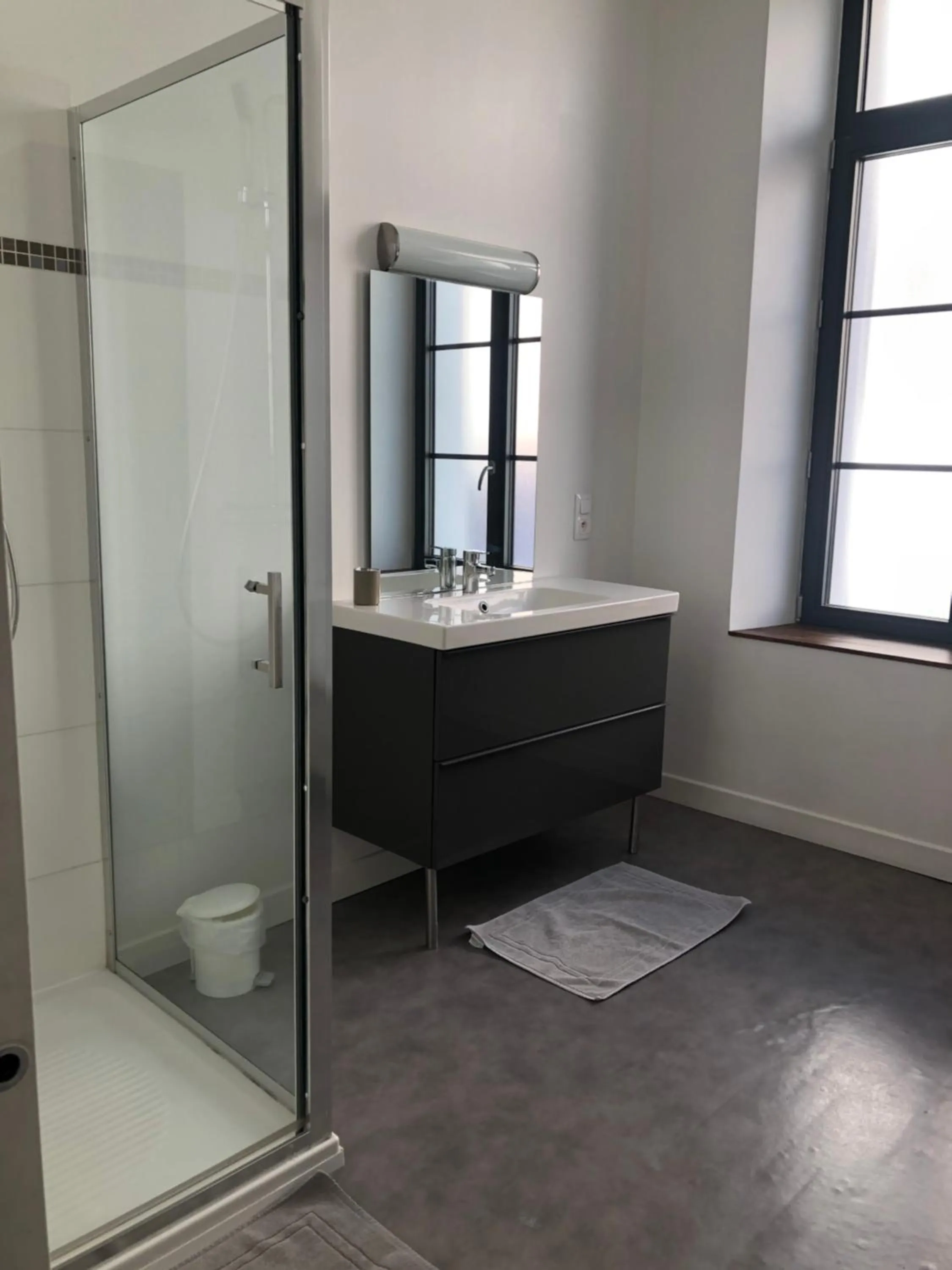 Bathroom in Som-home