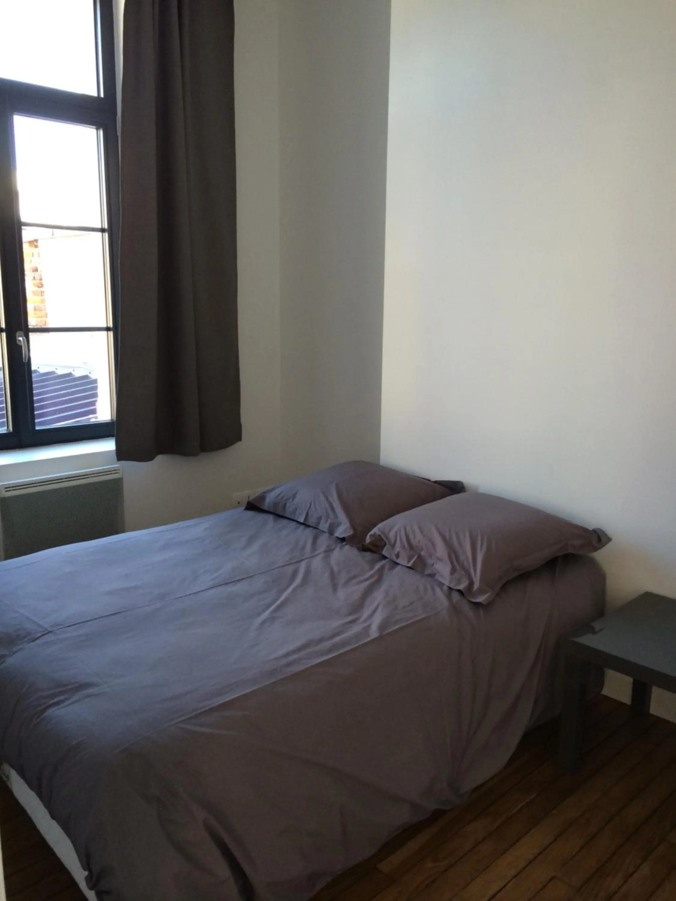 Bedroom, Bed in Som-home