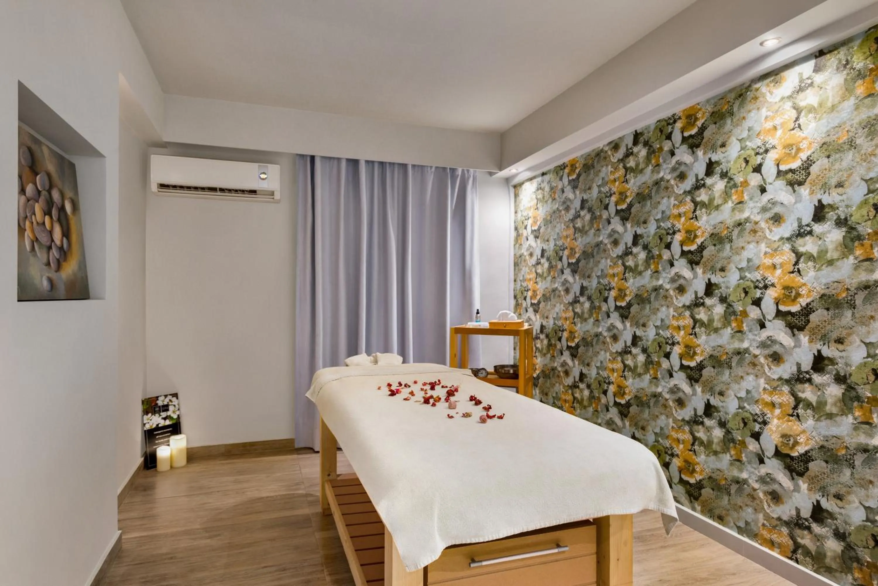Massage in TRYP by Wyndham Corfu Dassia