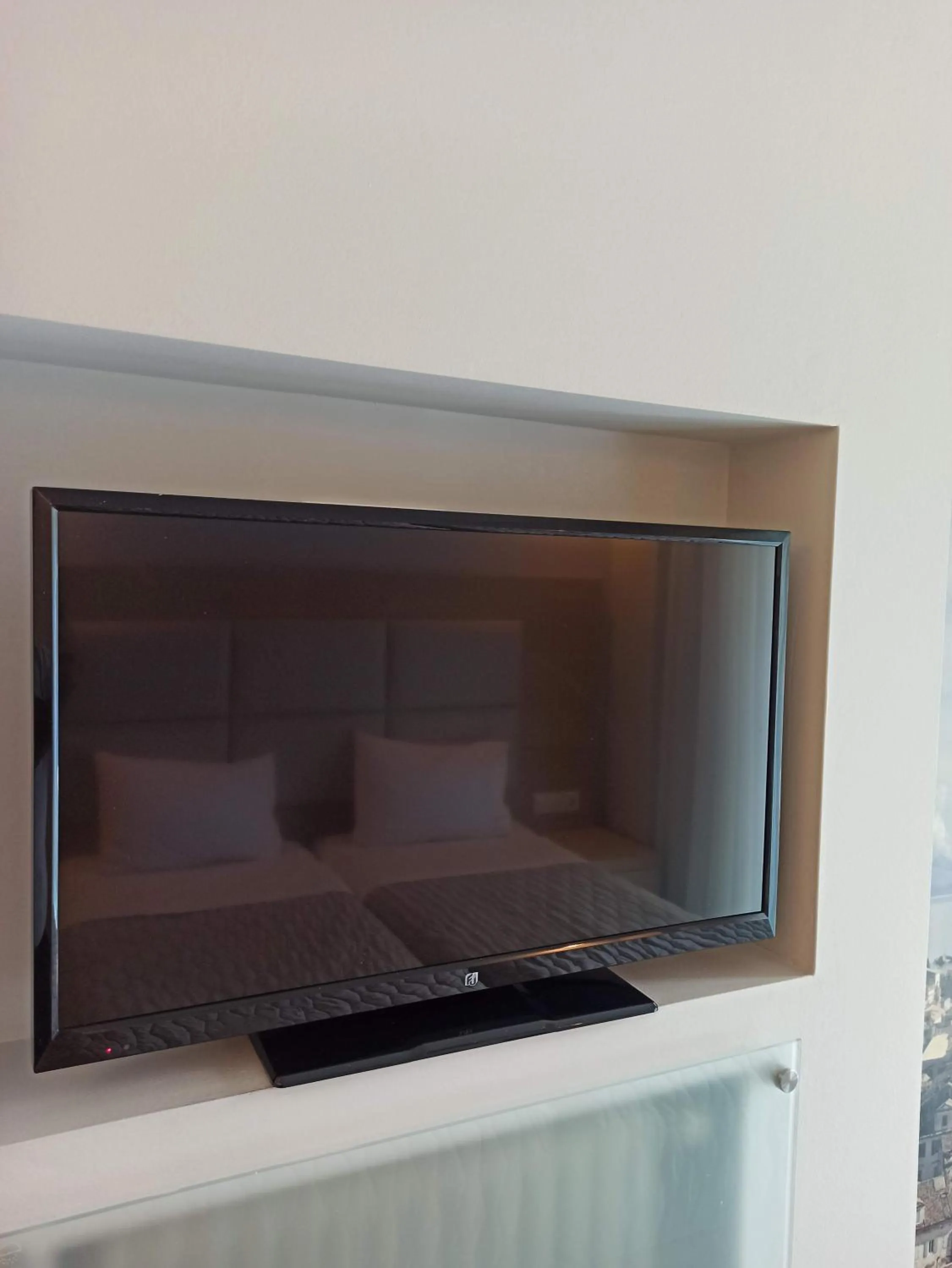 TV and multimedia in TRYP by Wyndham Corfu Dassia