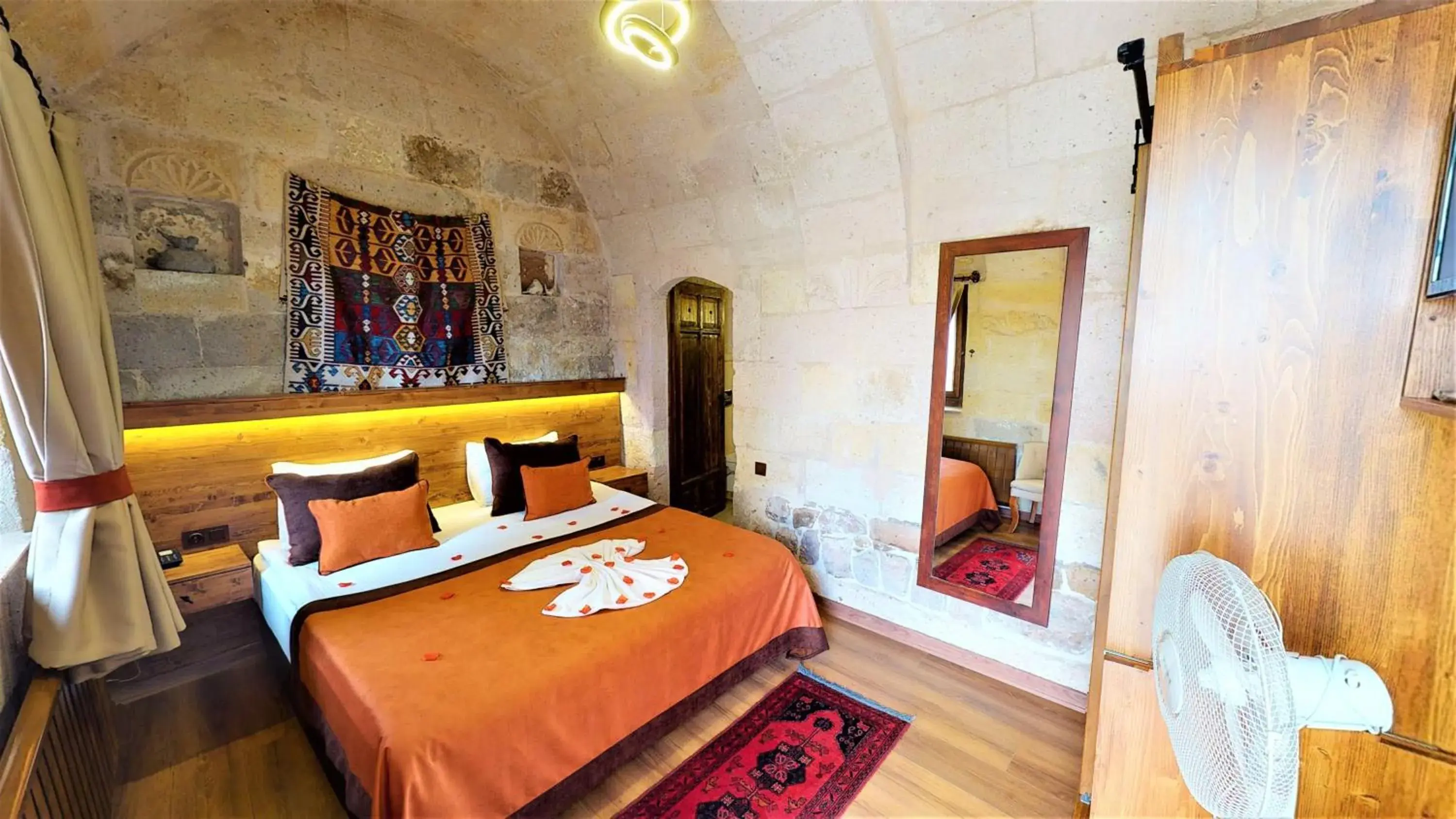 Deluxe Stone Suite in Mimi Cappadocia Luxury Cave Hotel Deluxe Stone Suite in Mimi Cappadocia Luxury Cave Hotel