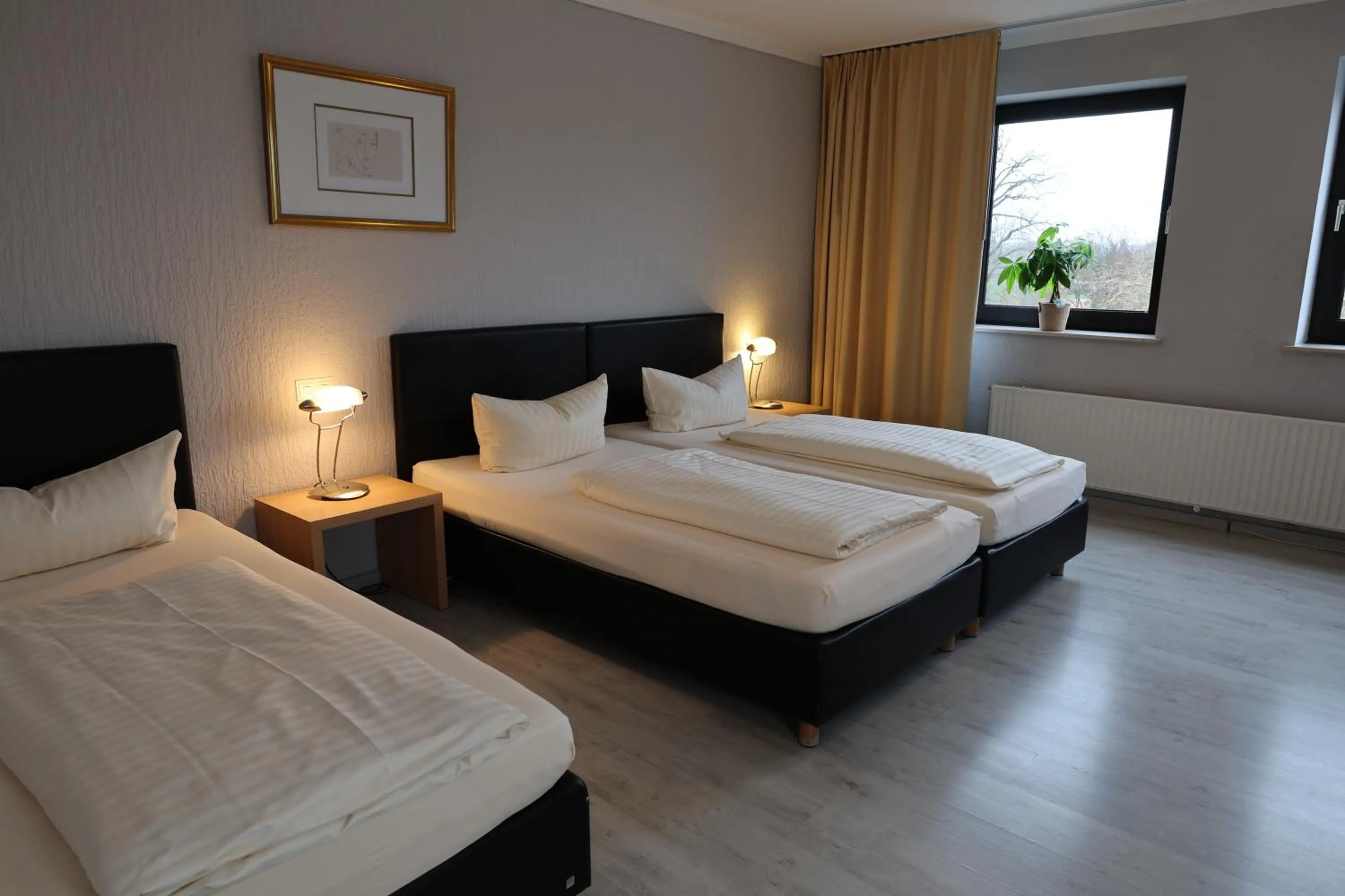 Bed in Hotel Brückentor