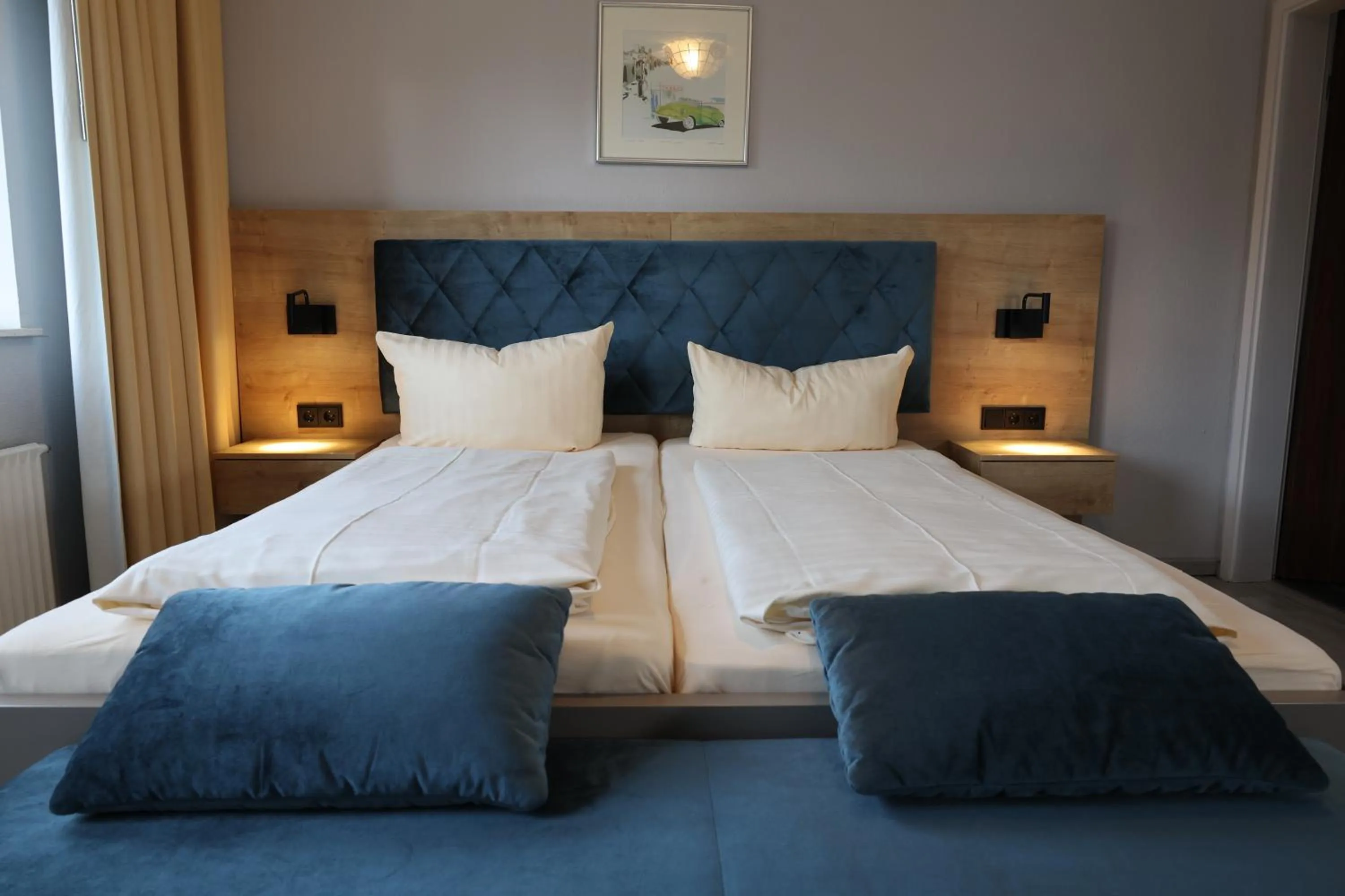 Bed in Hotel Brückentor