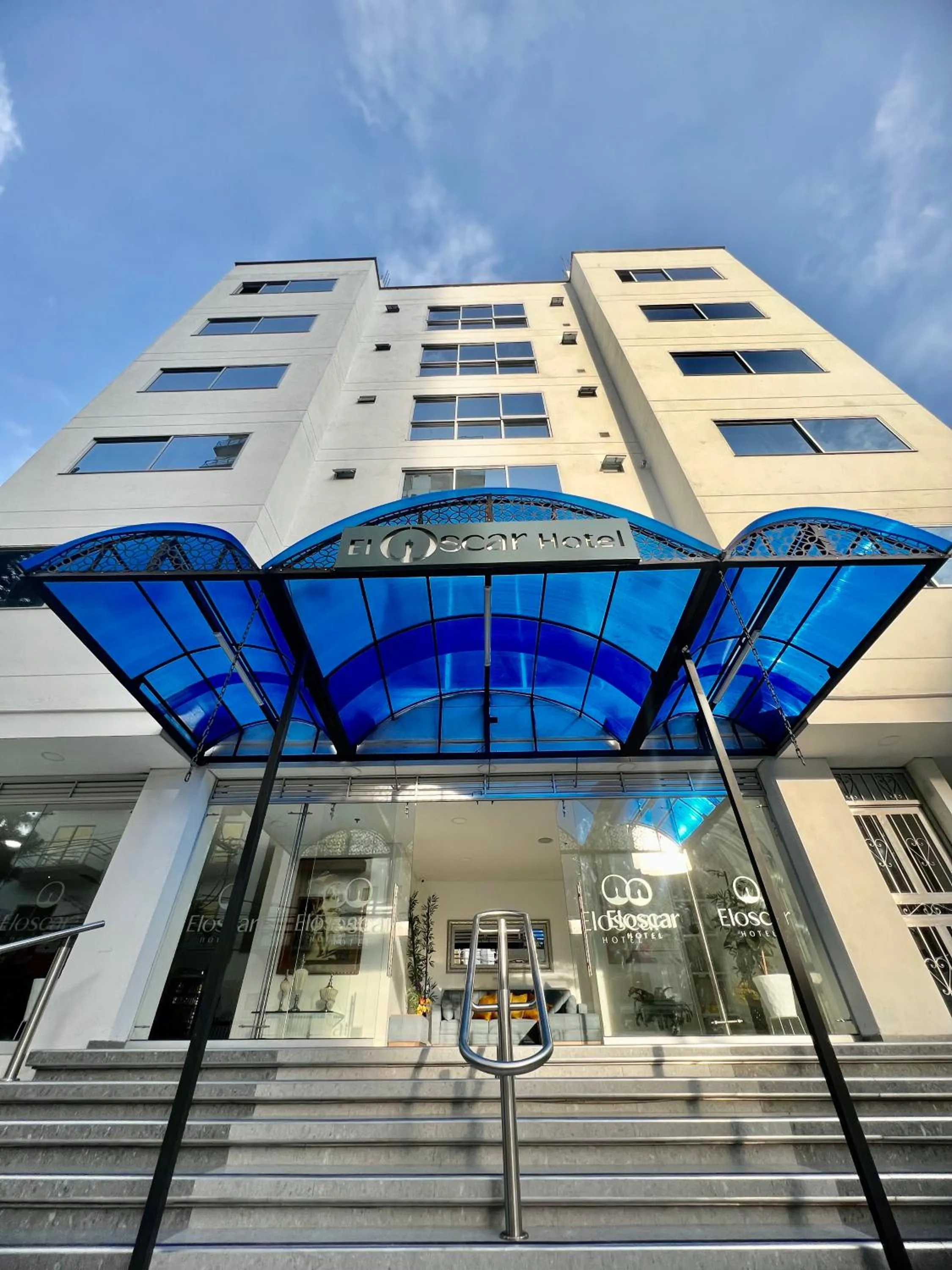 Property building in El Oscar Hotel