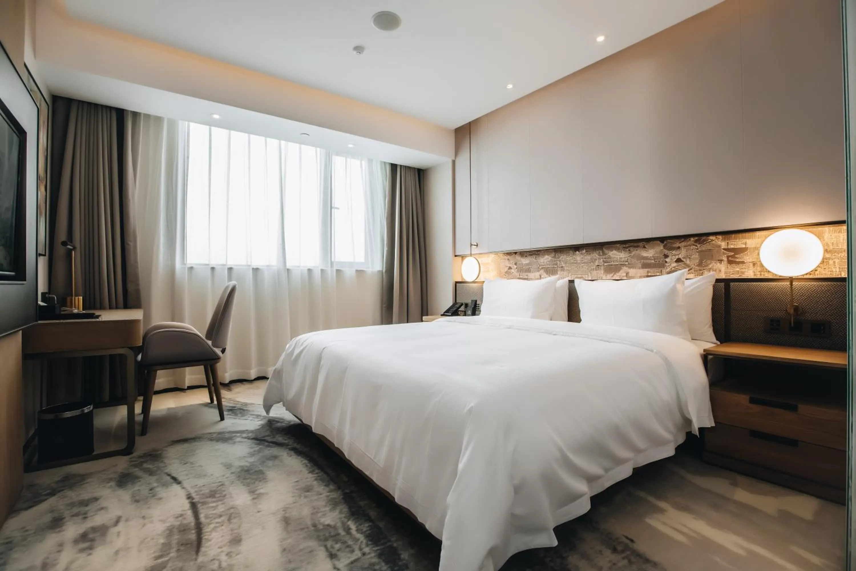 Photo of the whole room, Bed in Orienwit Hotel-Free Shuttle Bus fir Canton Fair