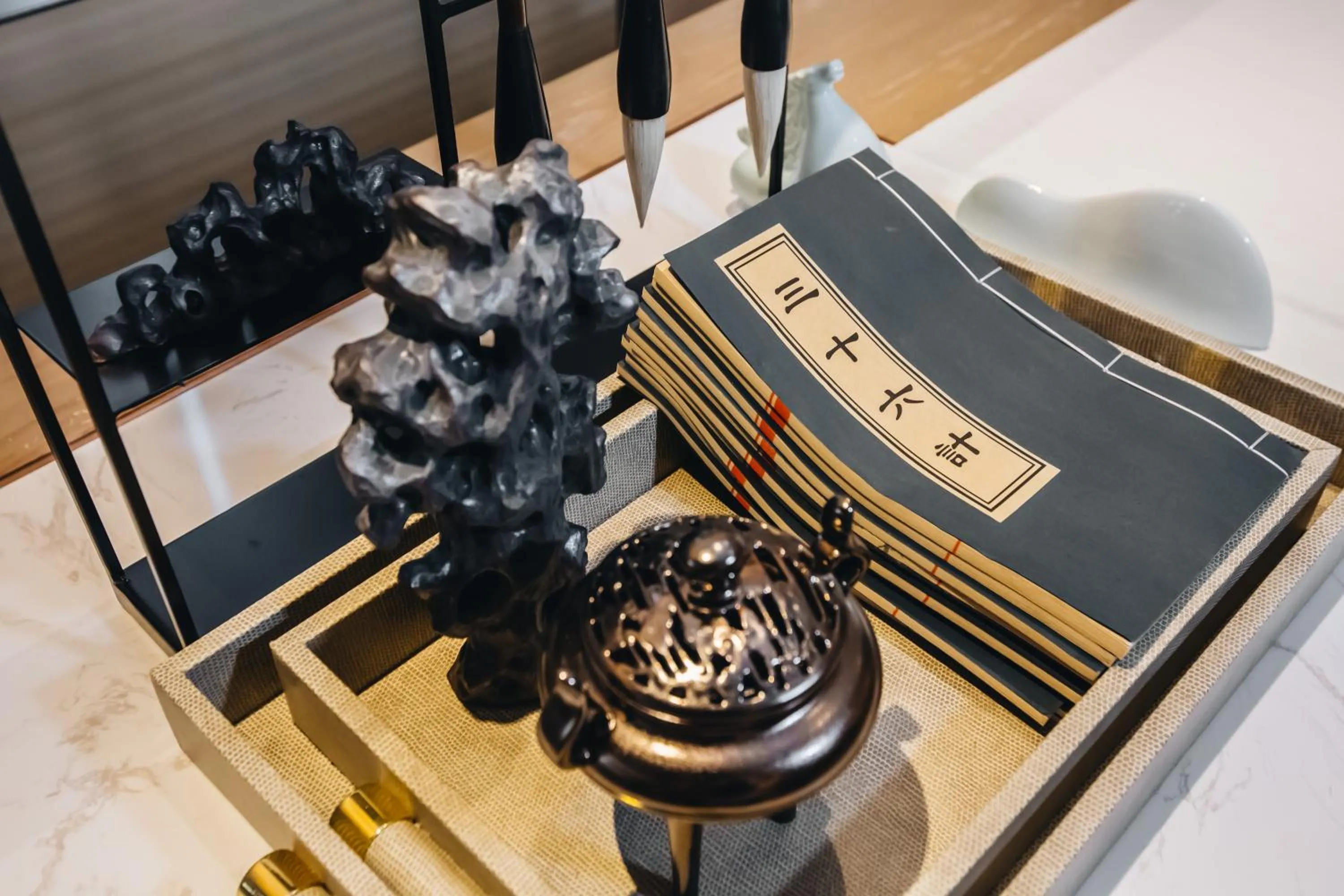 Seating area in Orienwit Hotel-Free Shuttle Bus fir Canton Fair