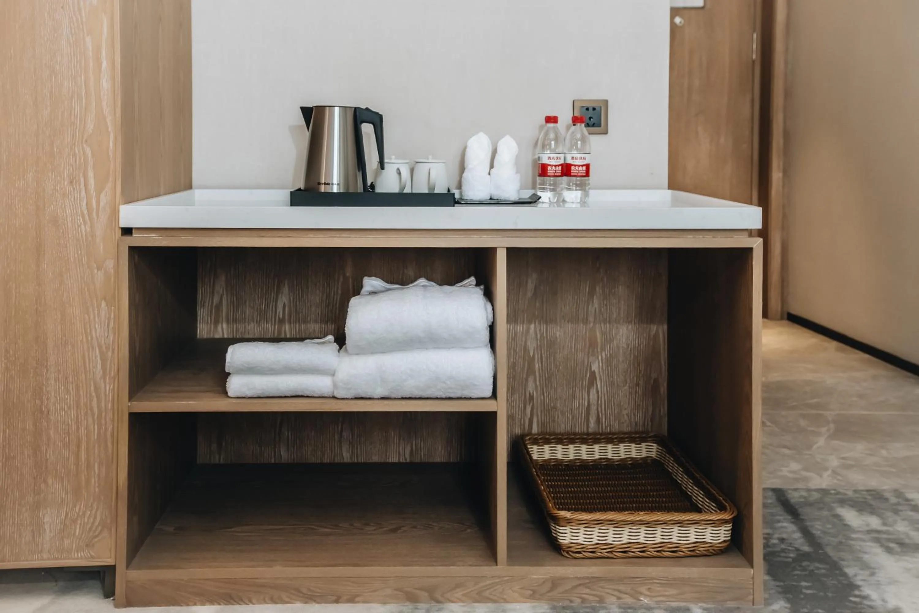 Photo of the whole room in Orienwit Hotel-Free Shuttle Bus fir Canton Fair