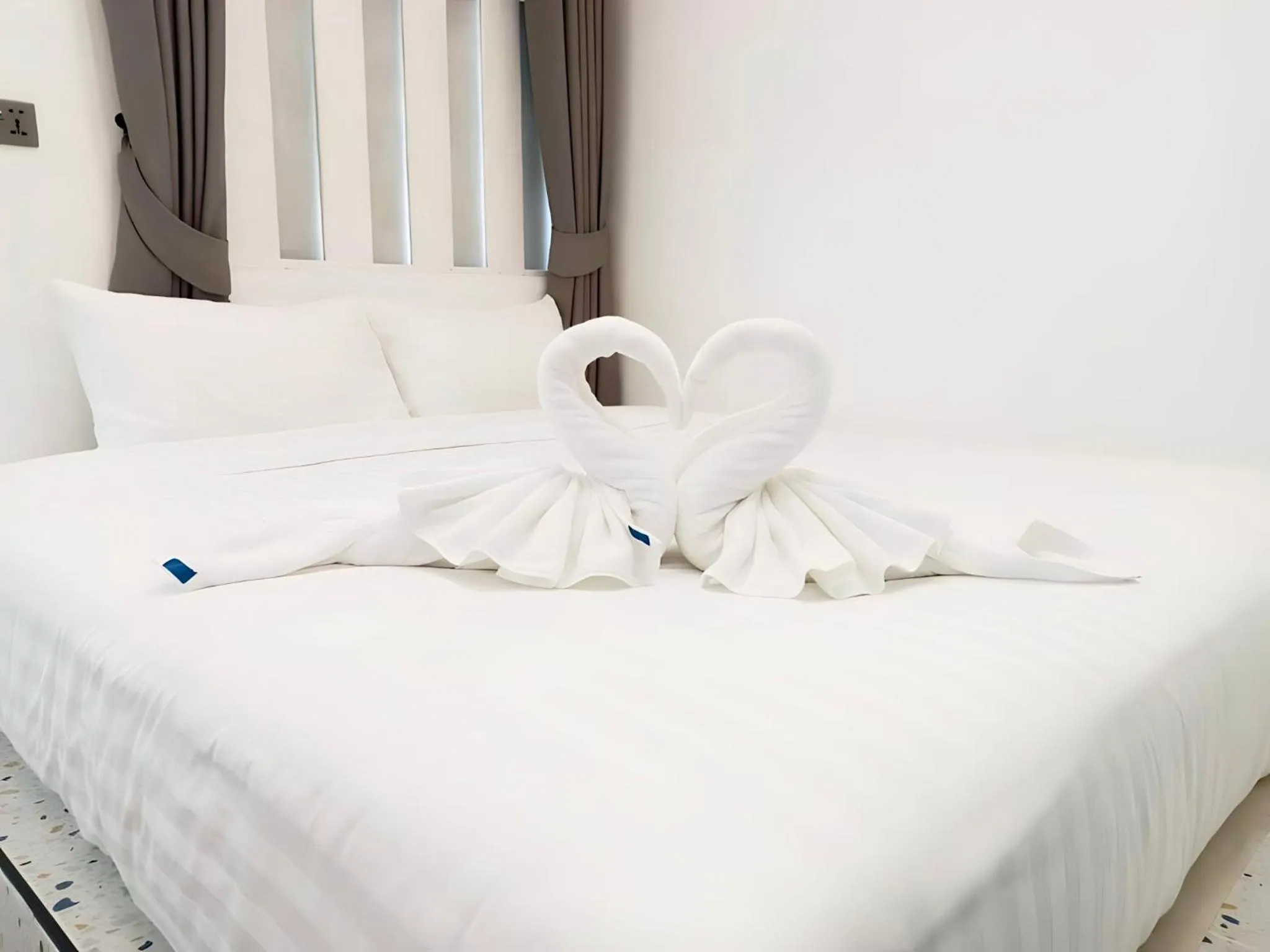 Bed in PAN Beachfront Resort Krabi