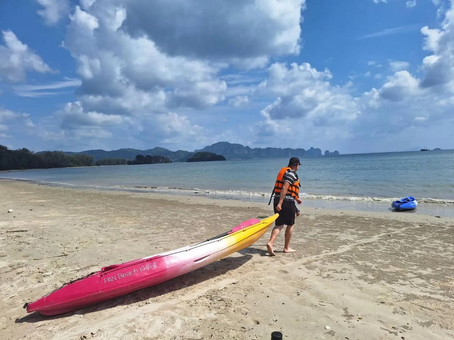 Activities in PAN Beachfront Resort Krabi