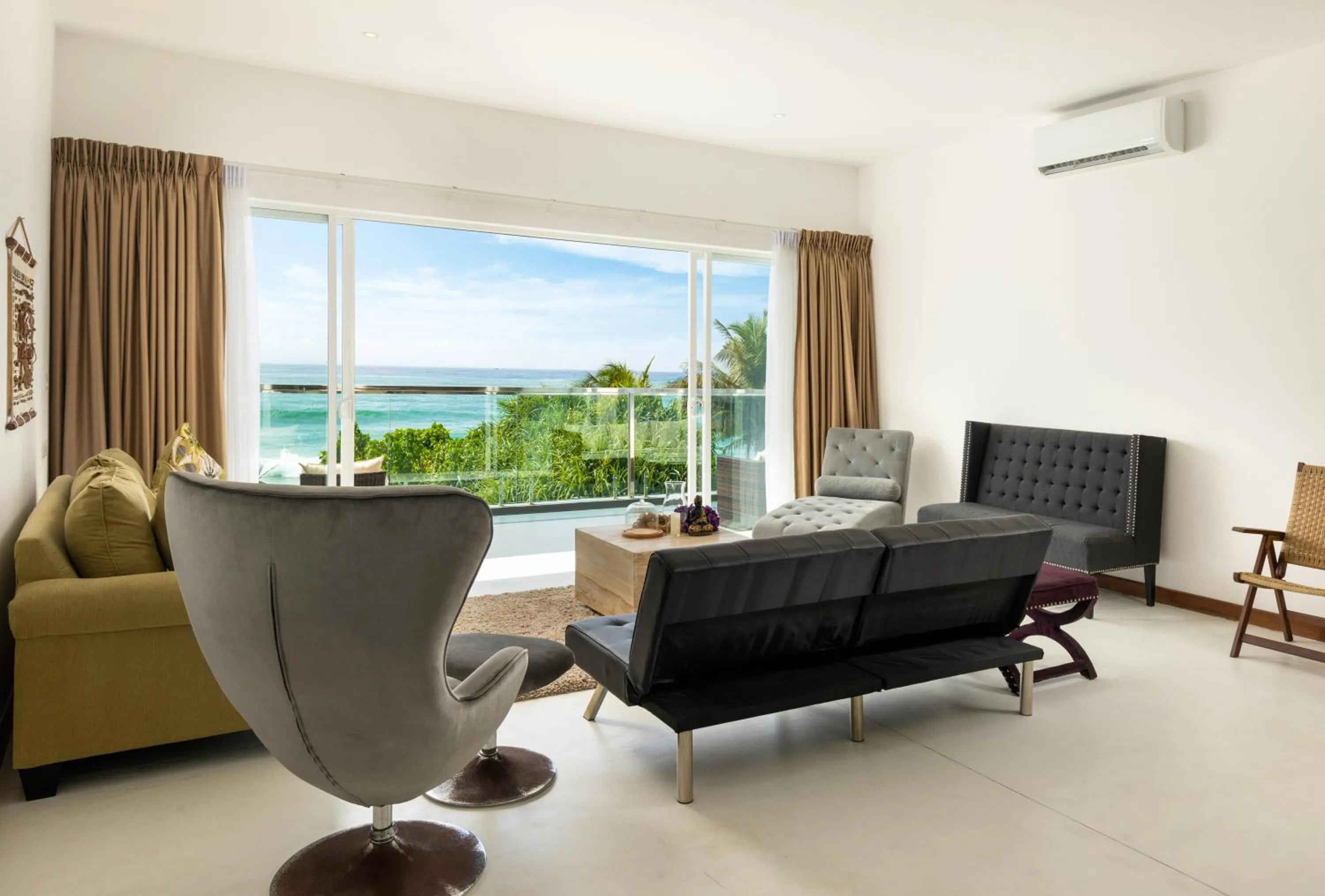 air conditioner in Vis Ta Vie -Thema Collection