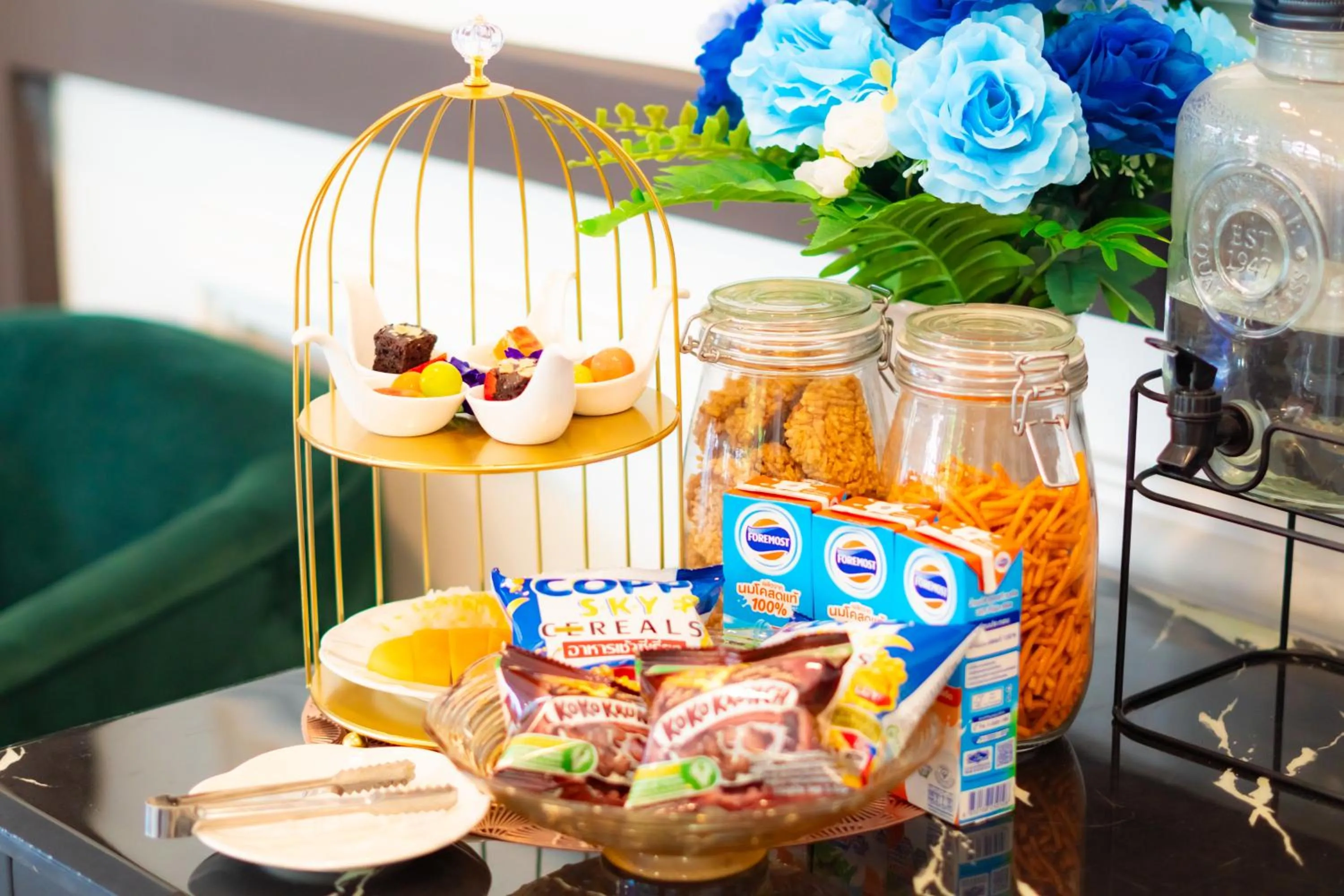 Food and drinks in Le ville lanna Chiang Mai Gate Old Town Hotel