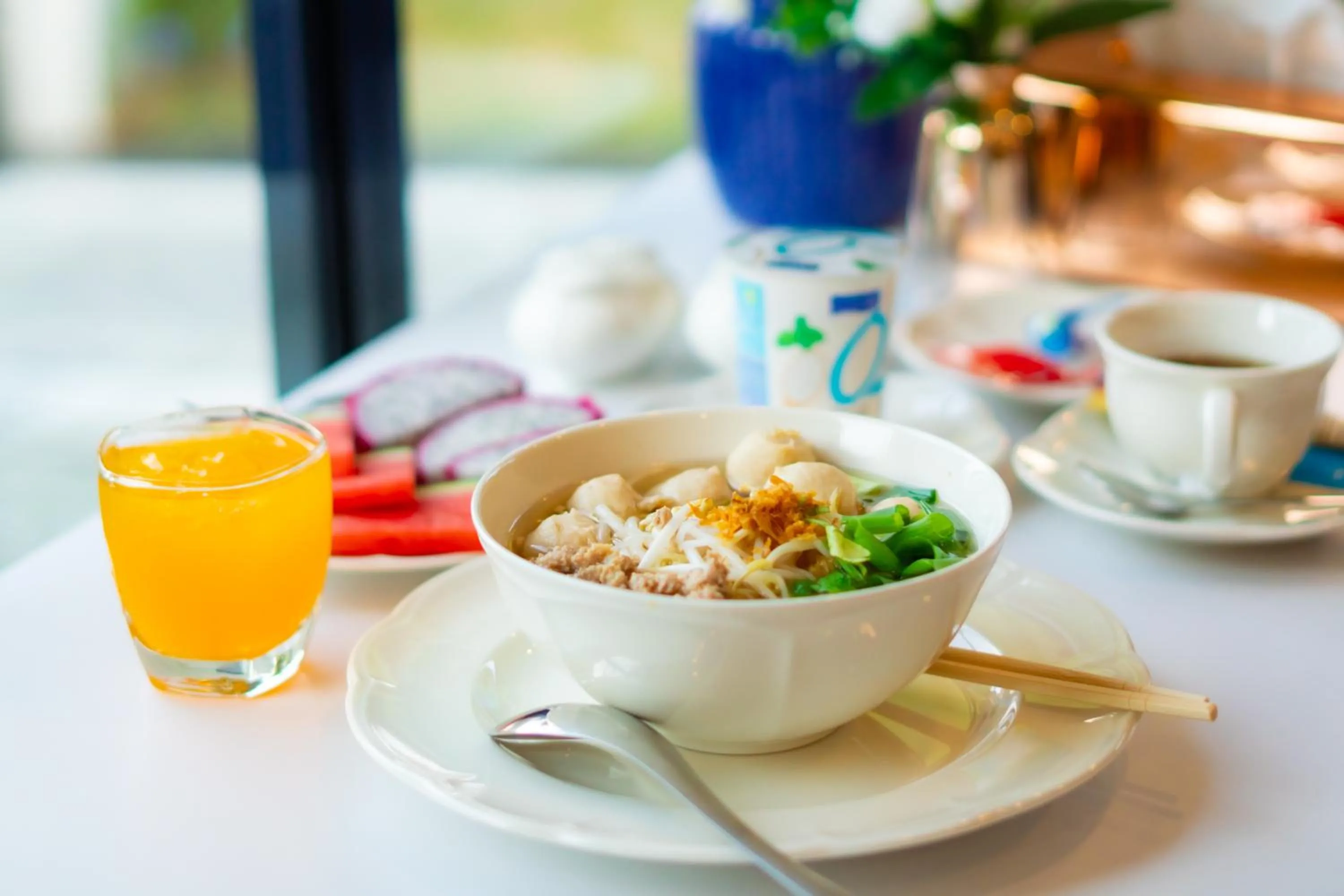 Food and drinks in Le ville lanna Chiang Mai Gate Old Town Hotel