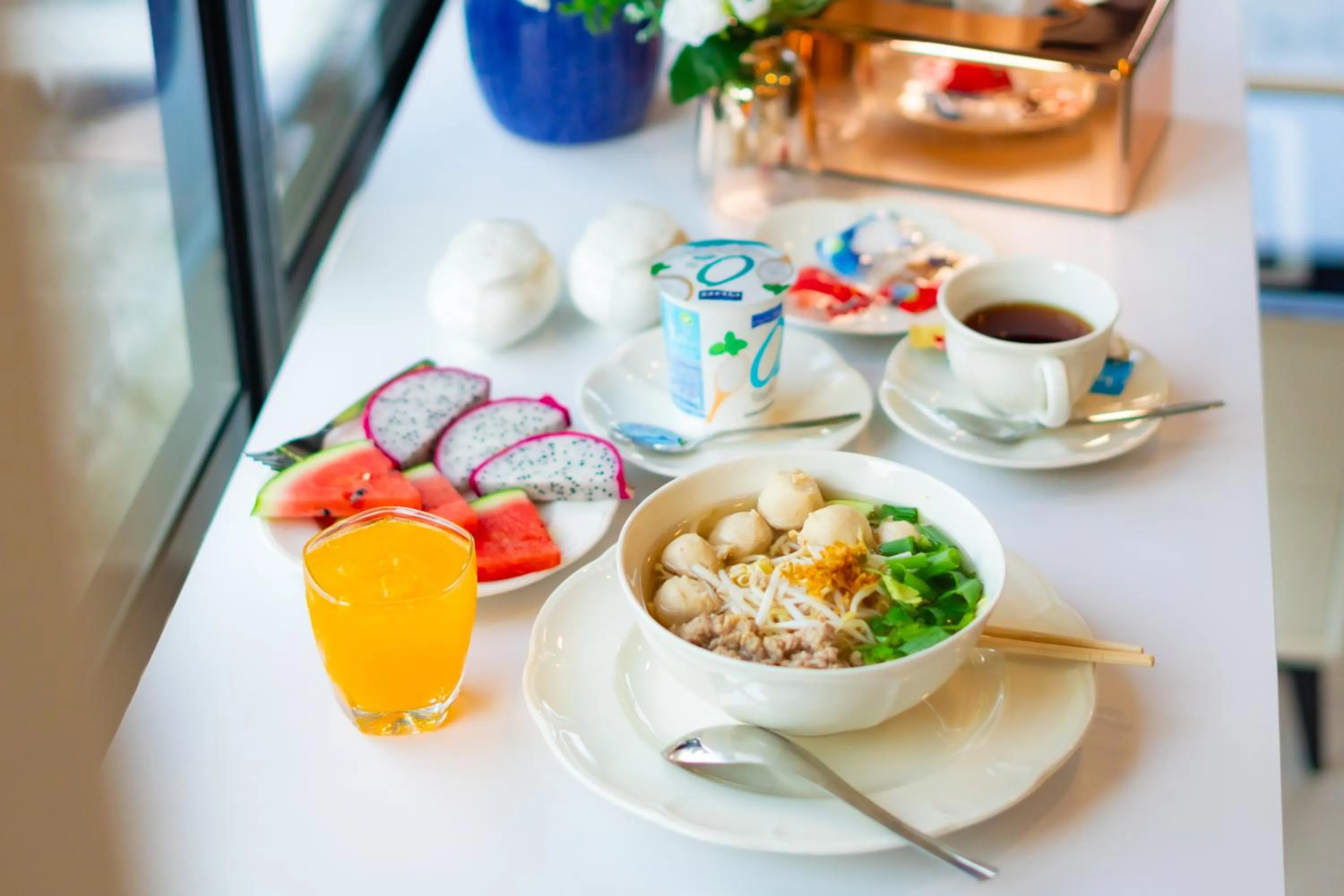 Food and drinks in Le ville lanna Chiang Mai Gate Old Town Hotel