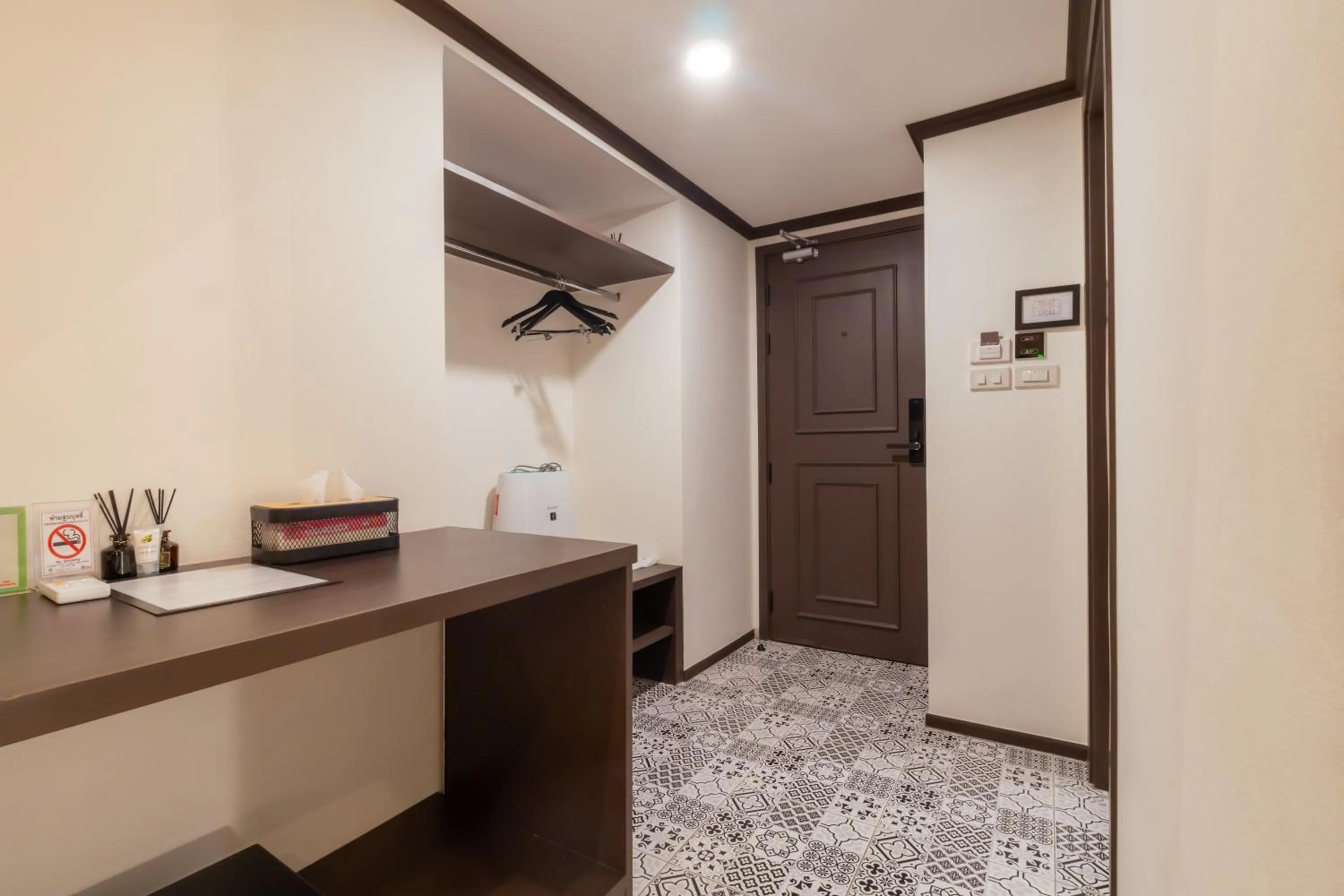 Photo of the whole room in Le ville lanna Chiang Mai Gate Old Town Hotel