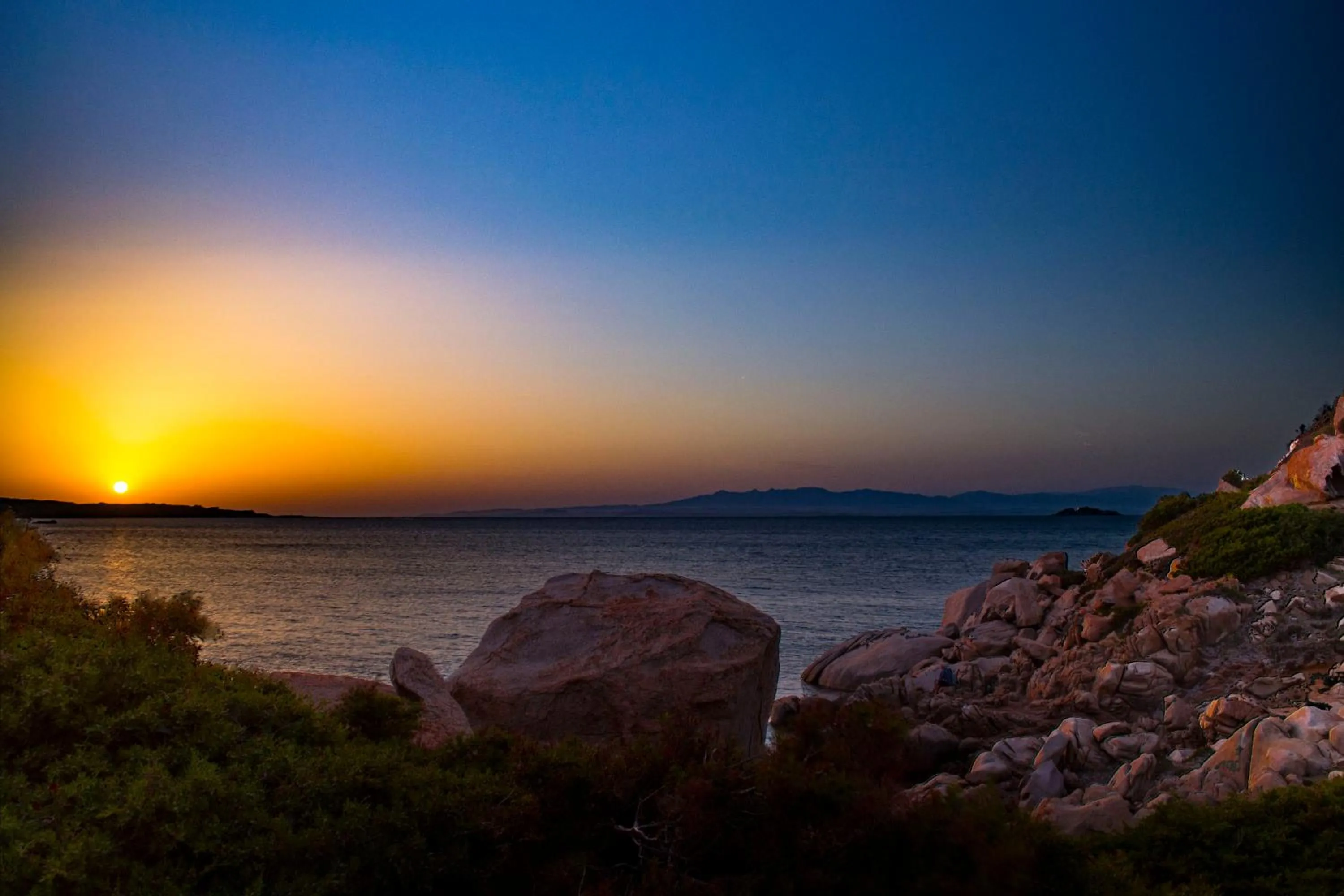 Sunset in Residenze L'Isola Surf House