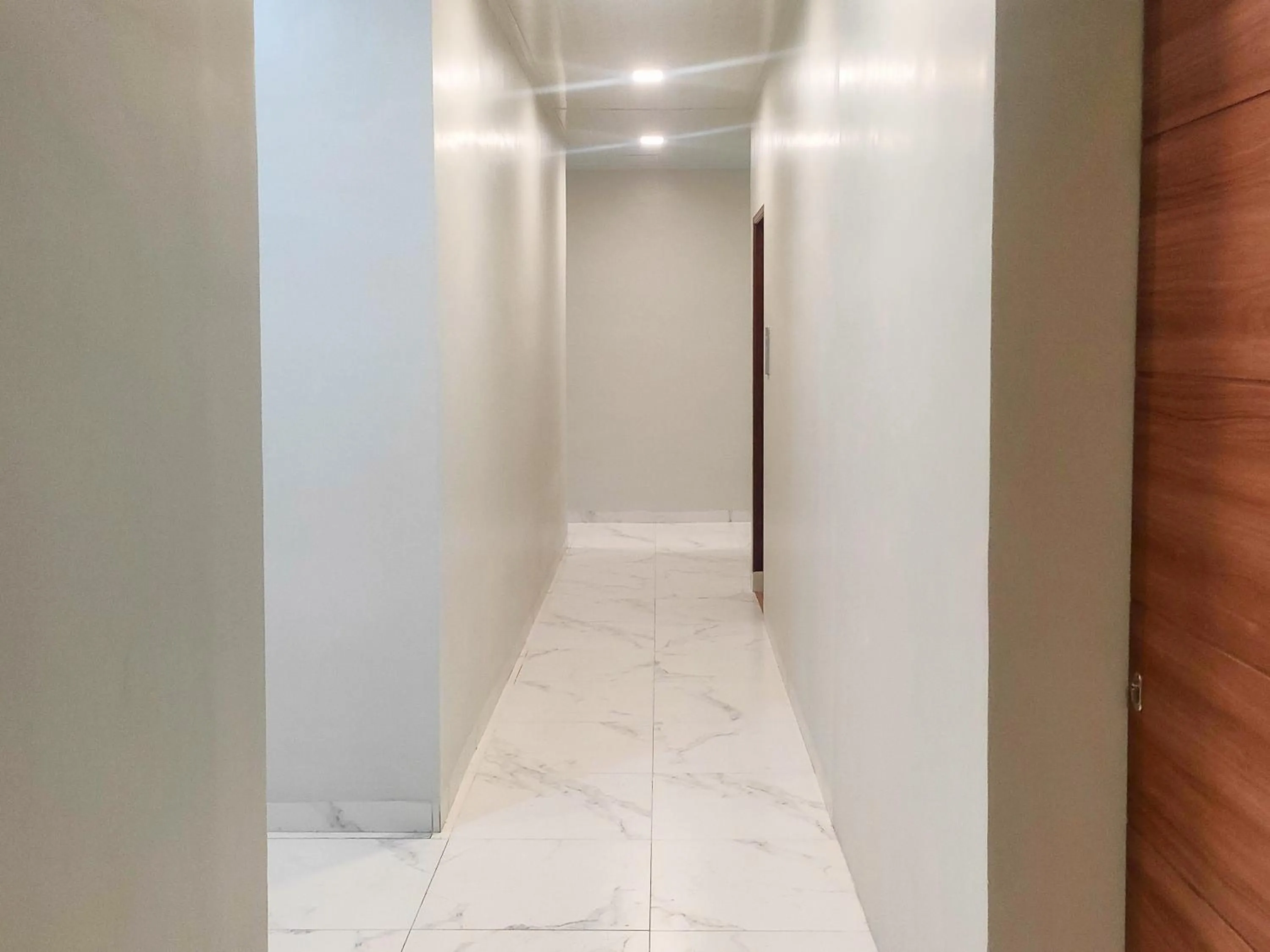 Property building in Travel Biz Hotel Medan Mitra RedDoorz