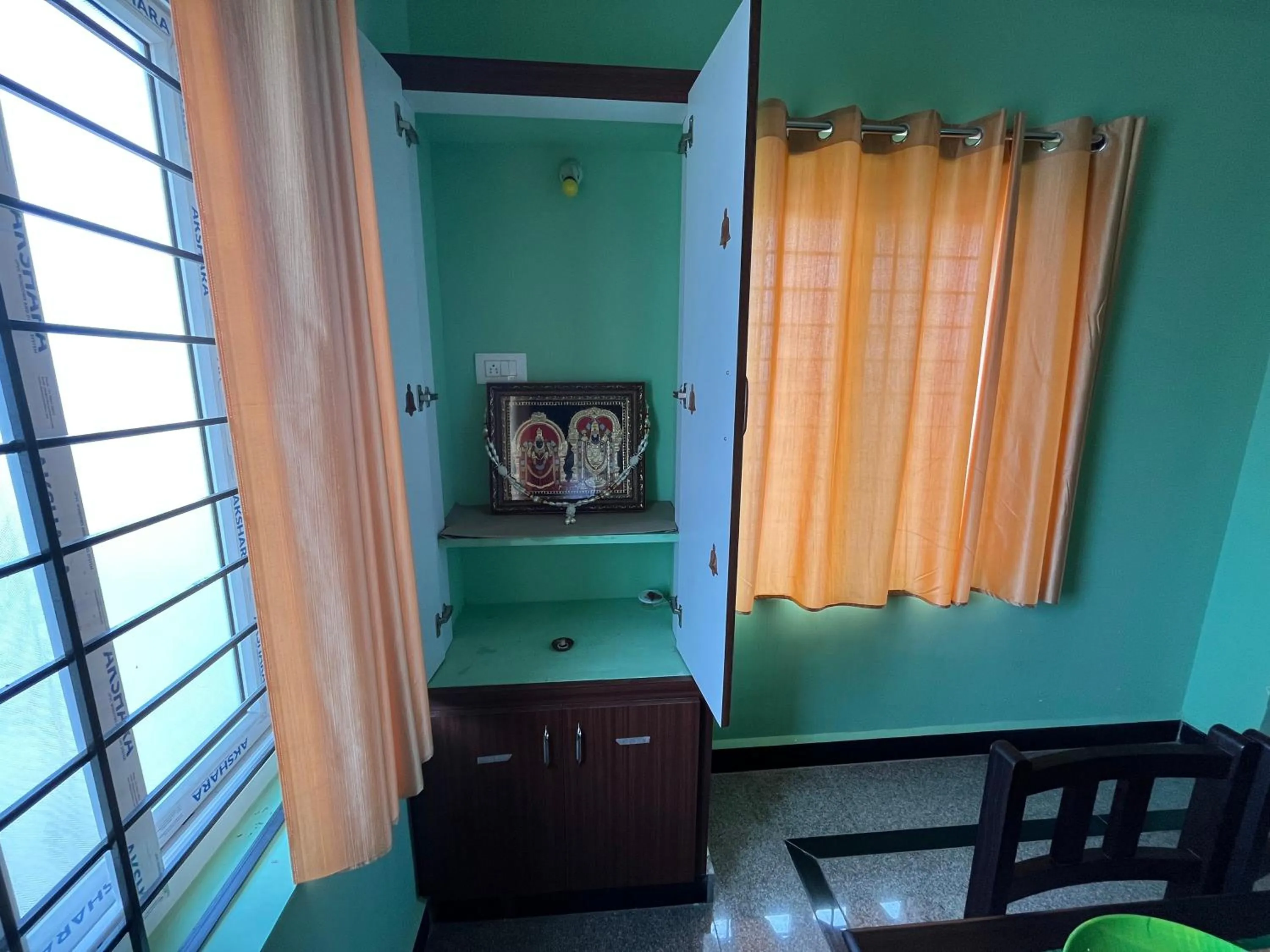 Dining area in Aditya Homestay