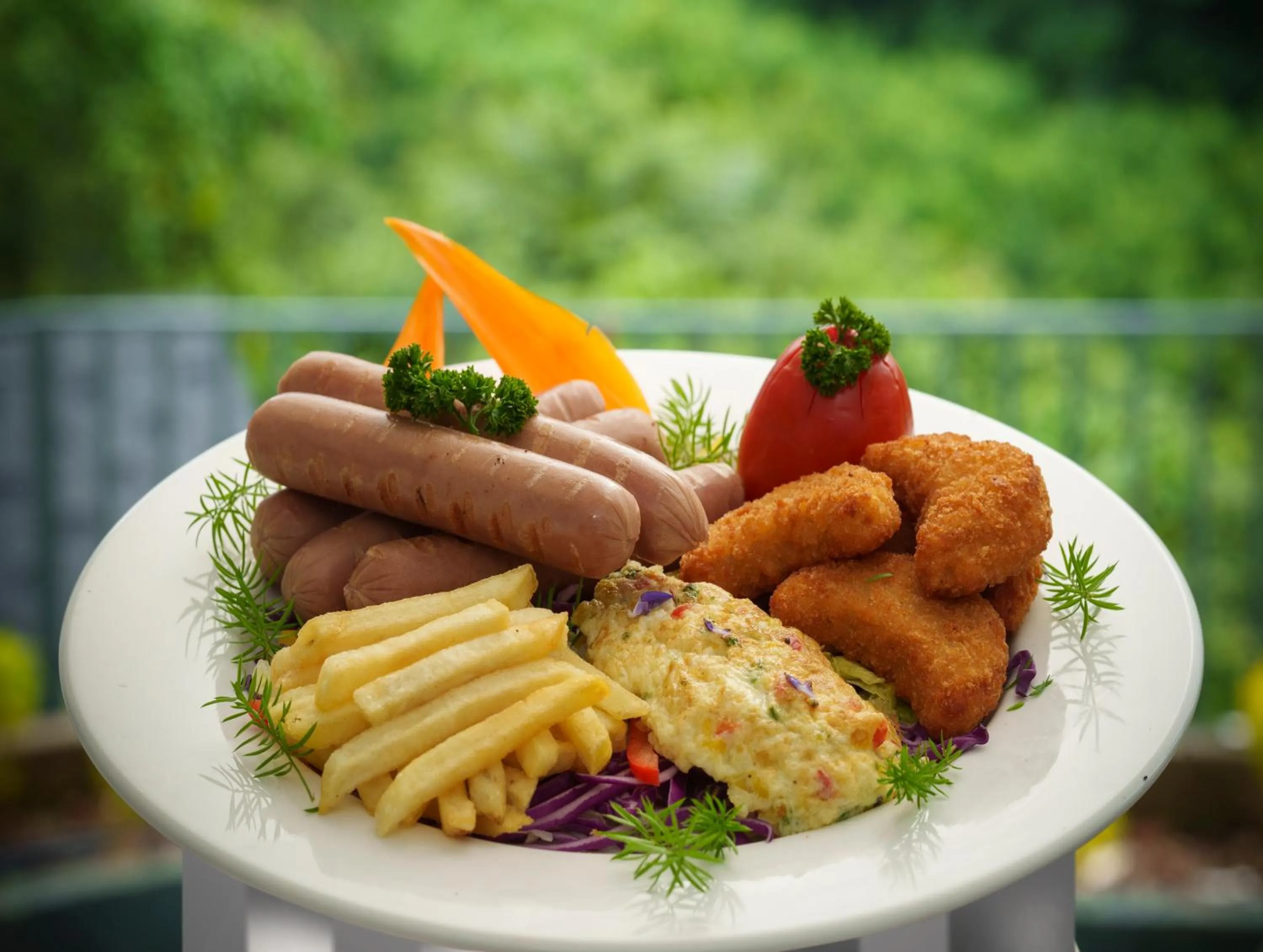 Food in Eden Woods Resorts and Spa