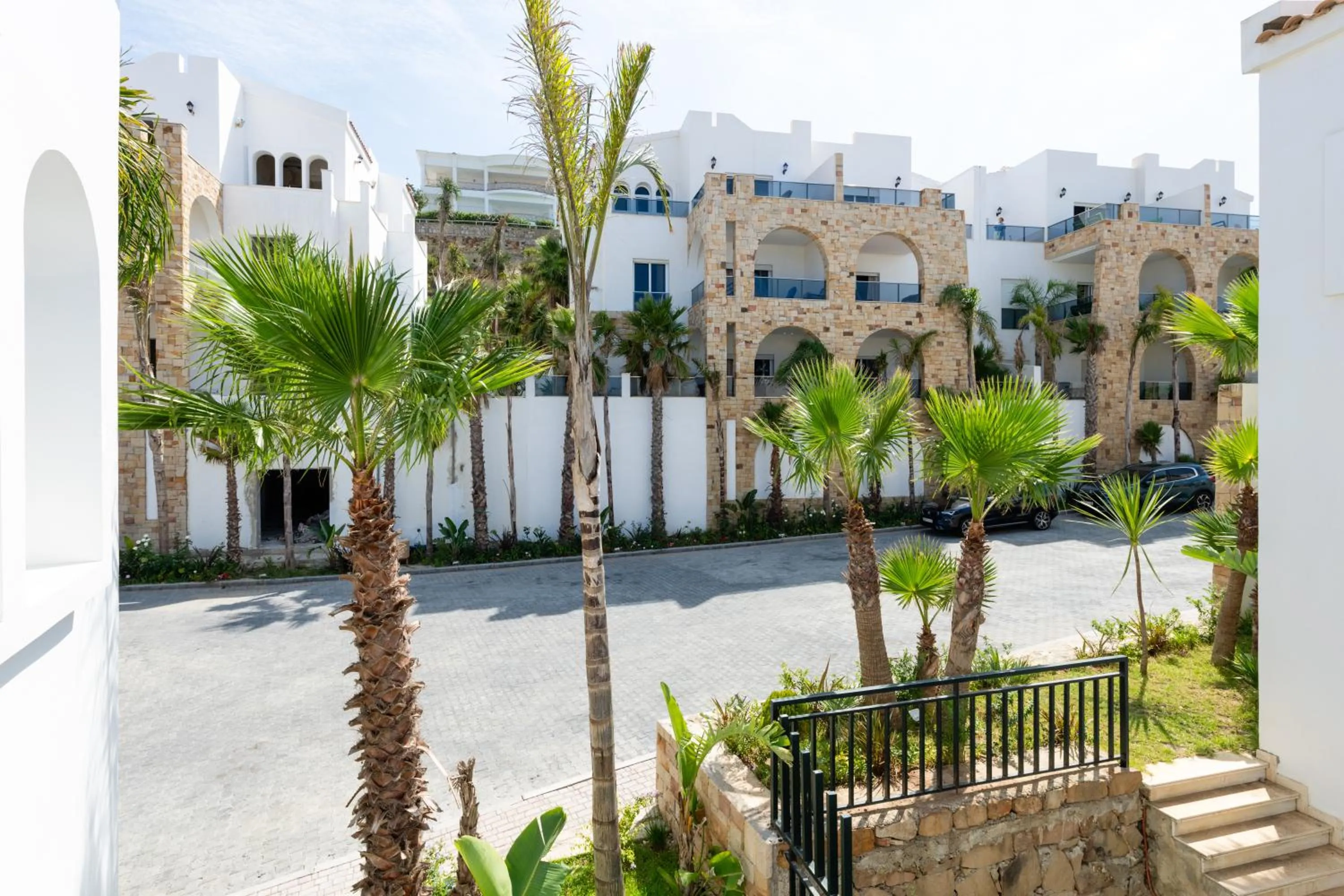 Day in Atlantic Mnar