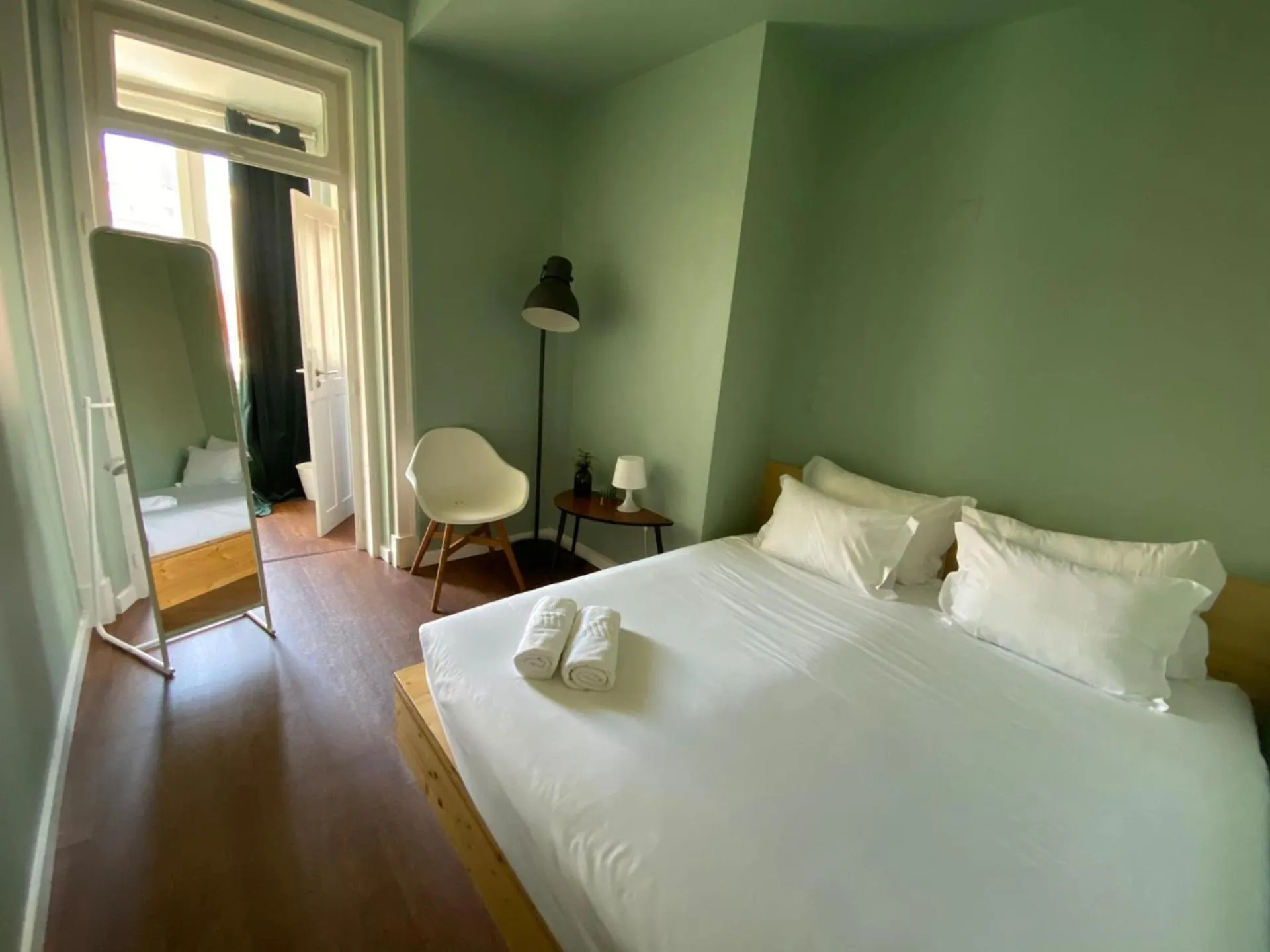 Bedroom, Bed in Green Heart Hostel