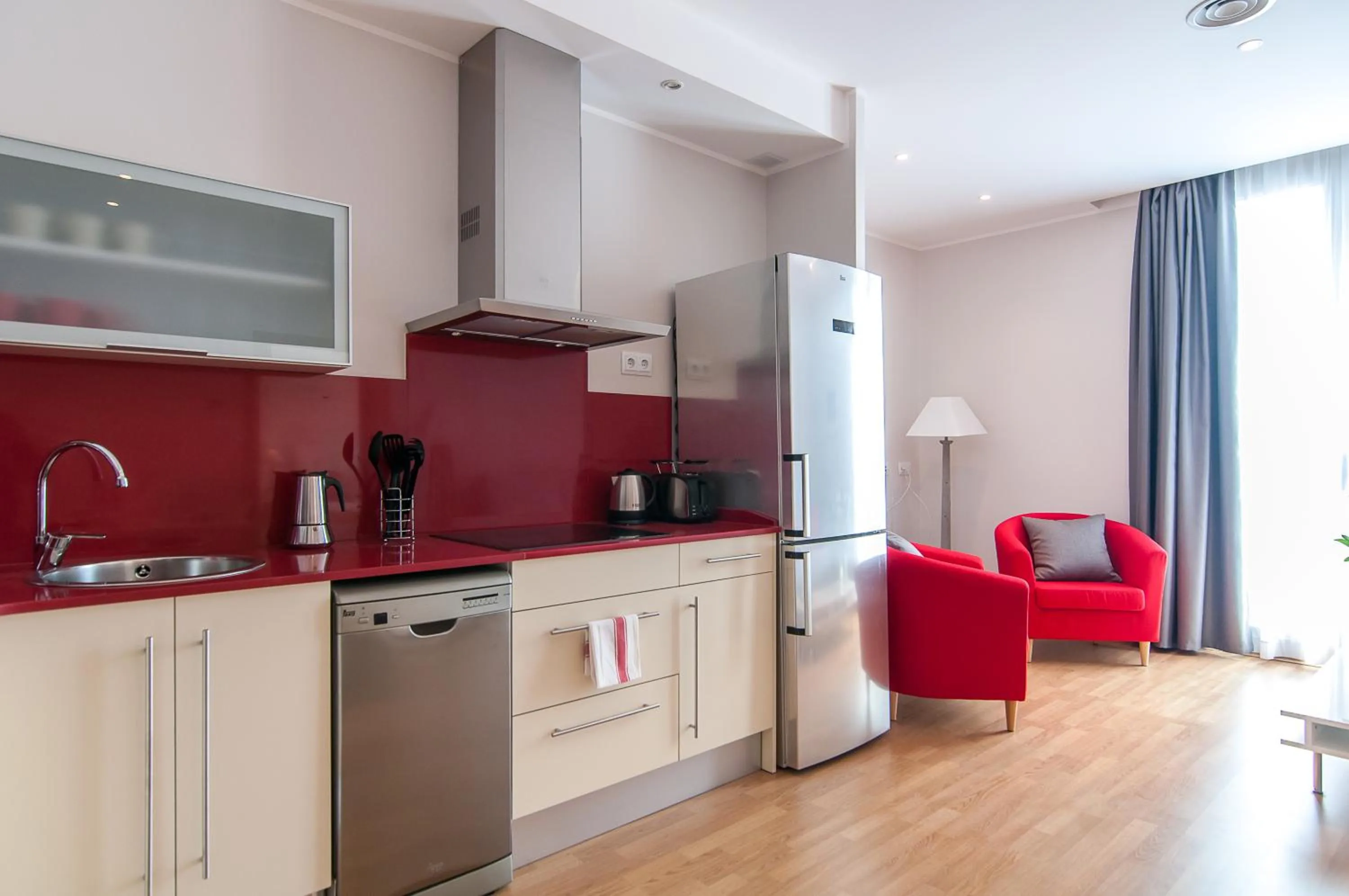 Kitchen or kitchenette in Pelayo Deluxe Apartments