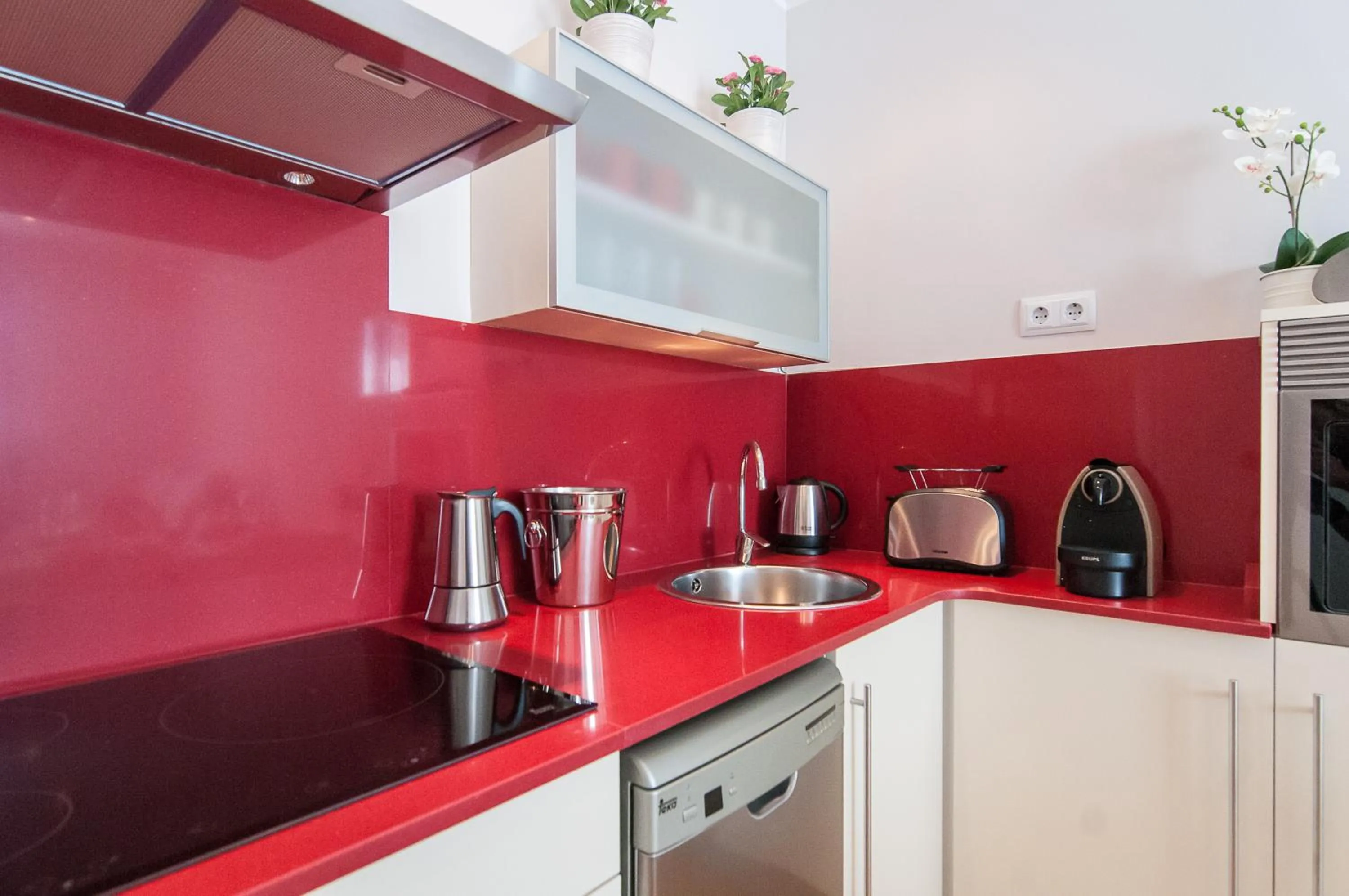 Kitchen or kitchenette in Pelayo Deluxe Apartments
