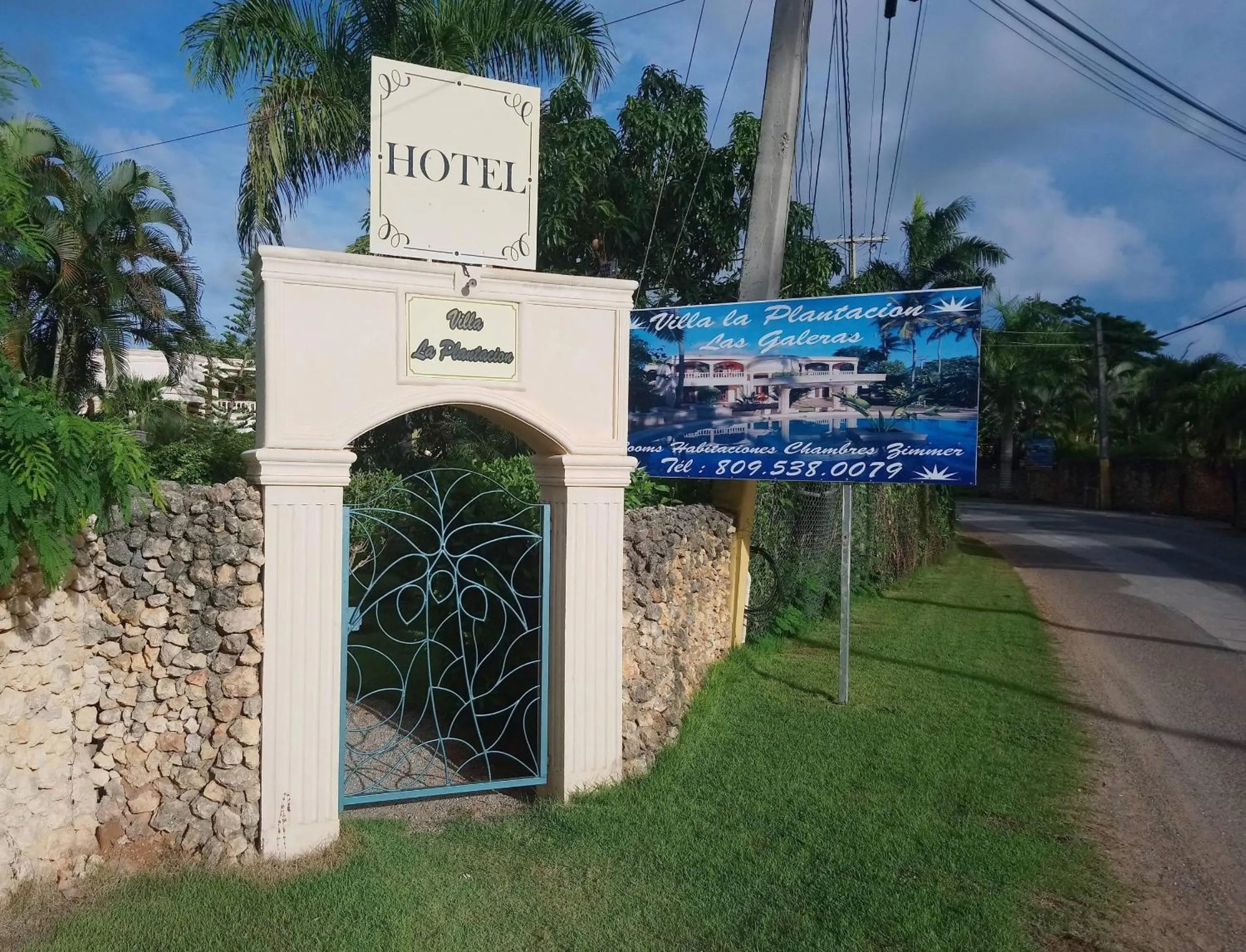 Facade/entrance in Villa La Plantacion