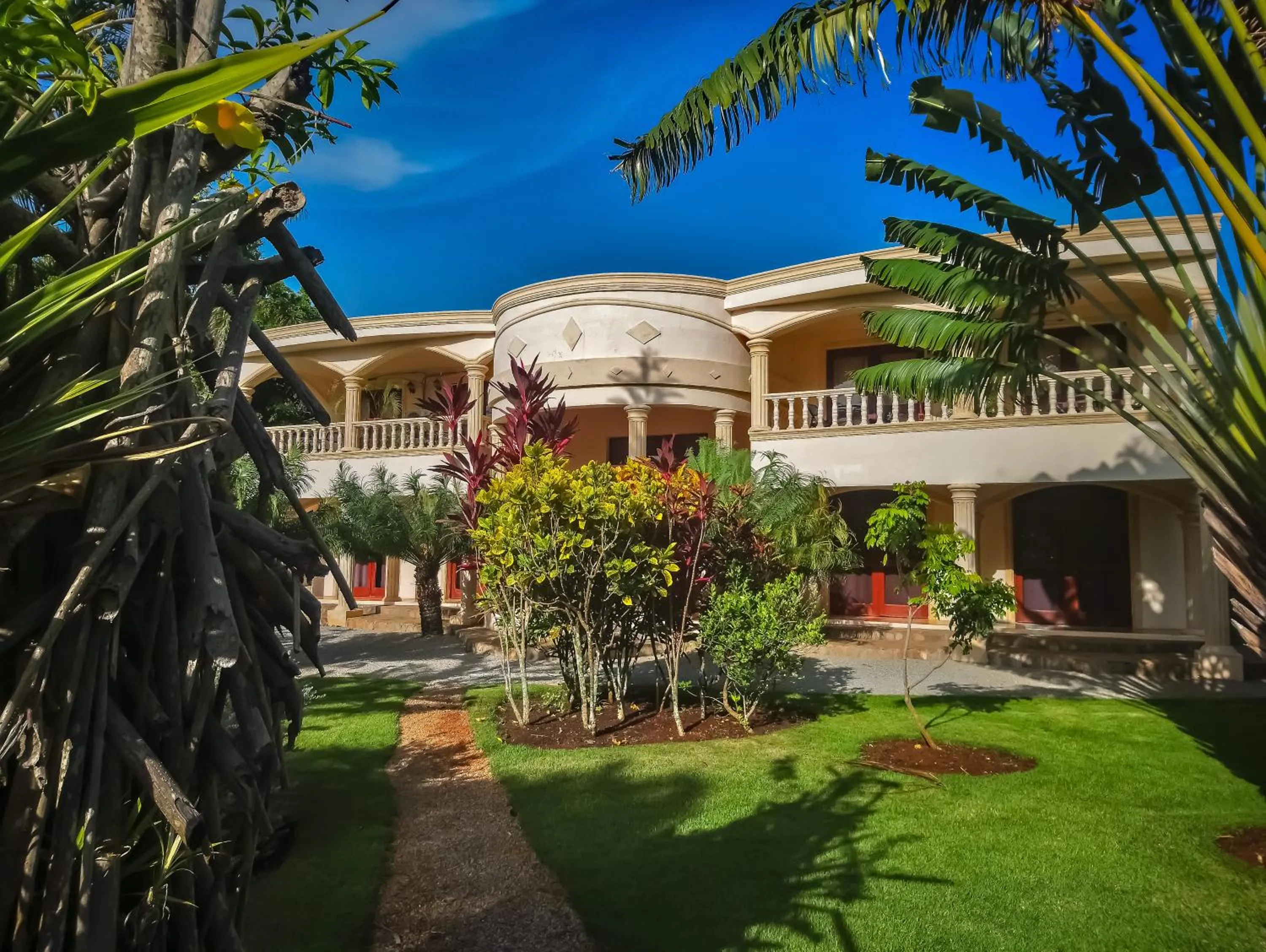 On site in Villa La Plantacion