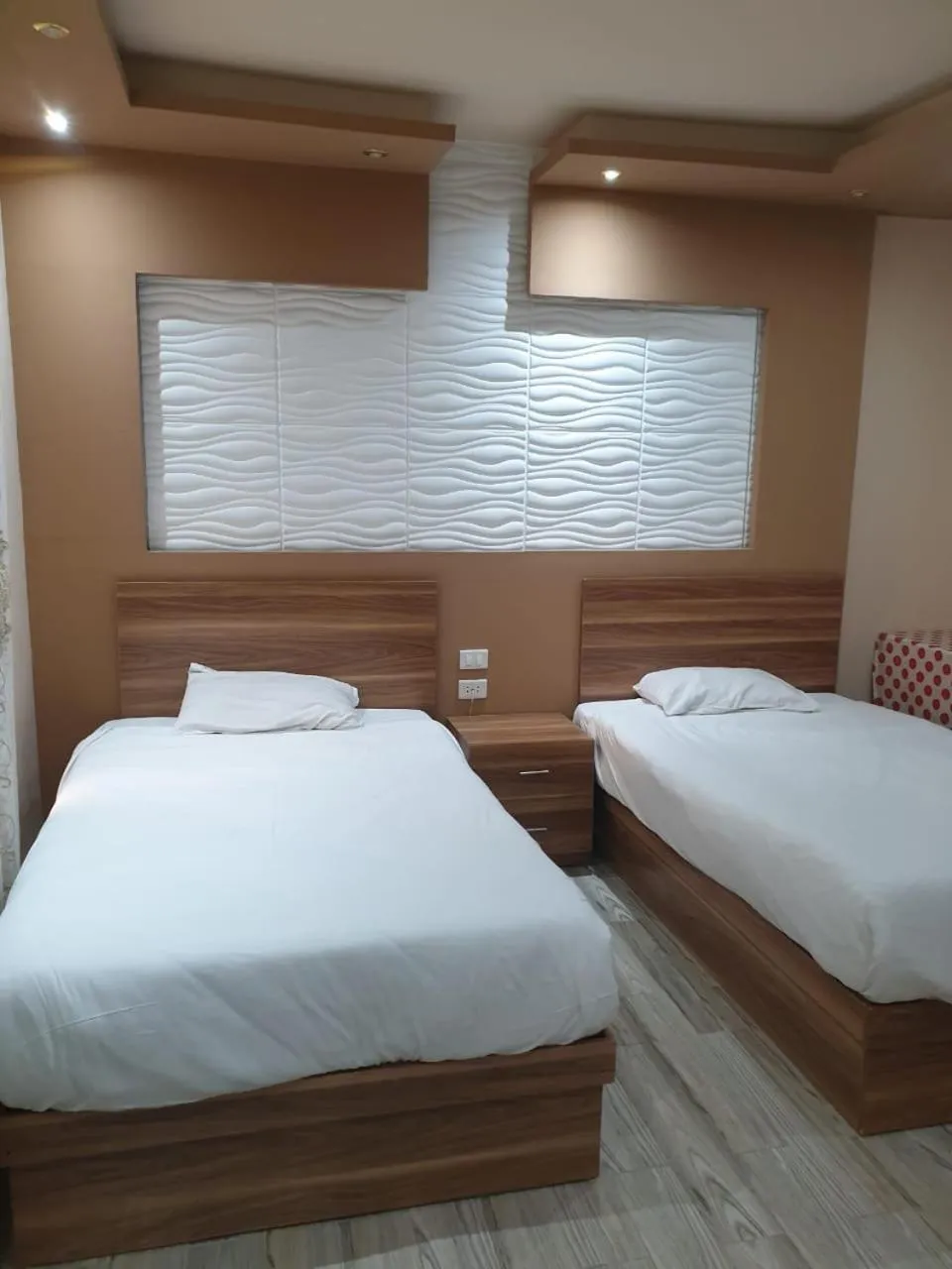 Mirage bay hotel and aqua park