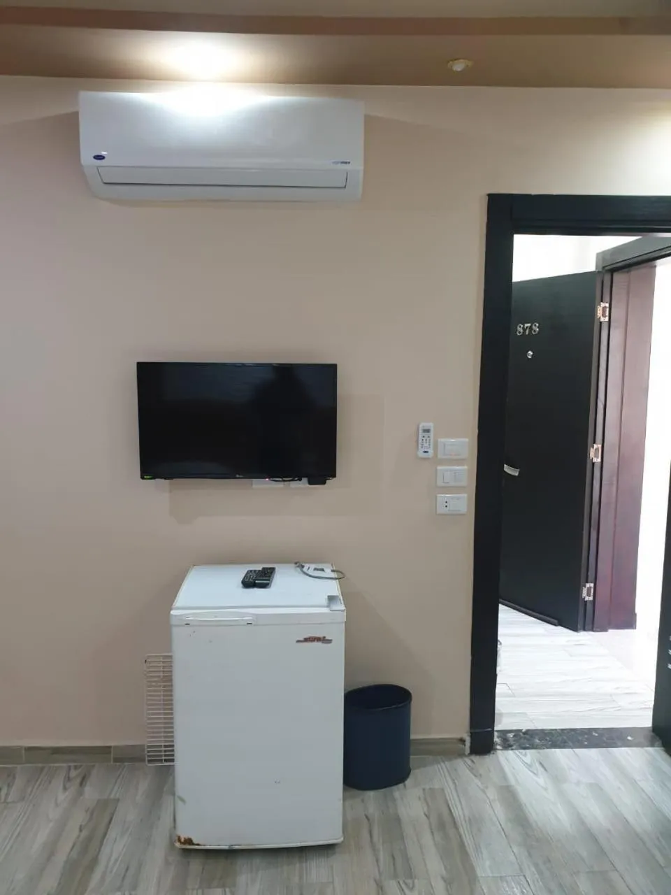 Mirage bay hotel and aqua park