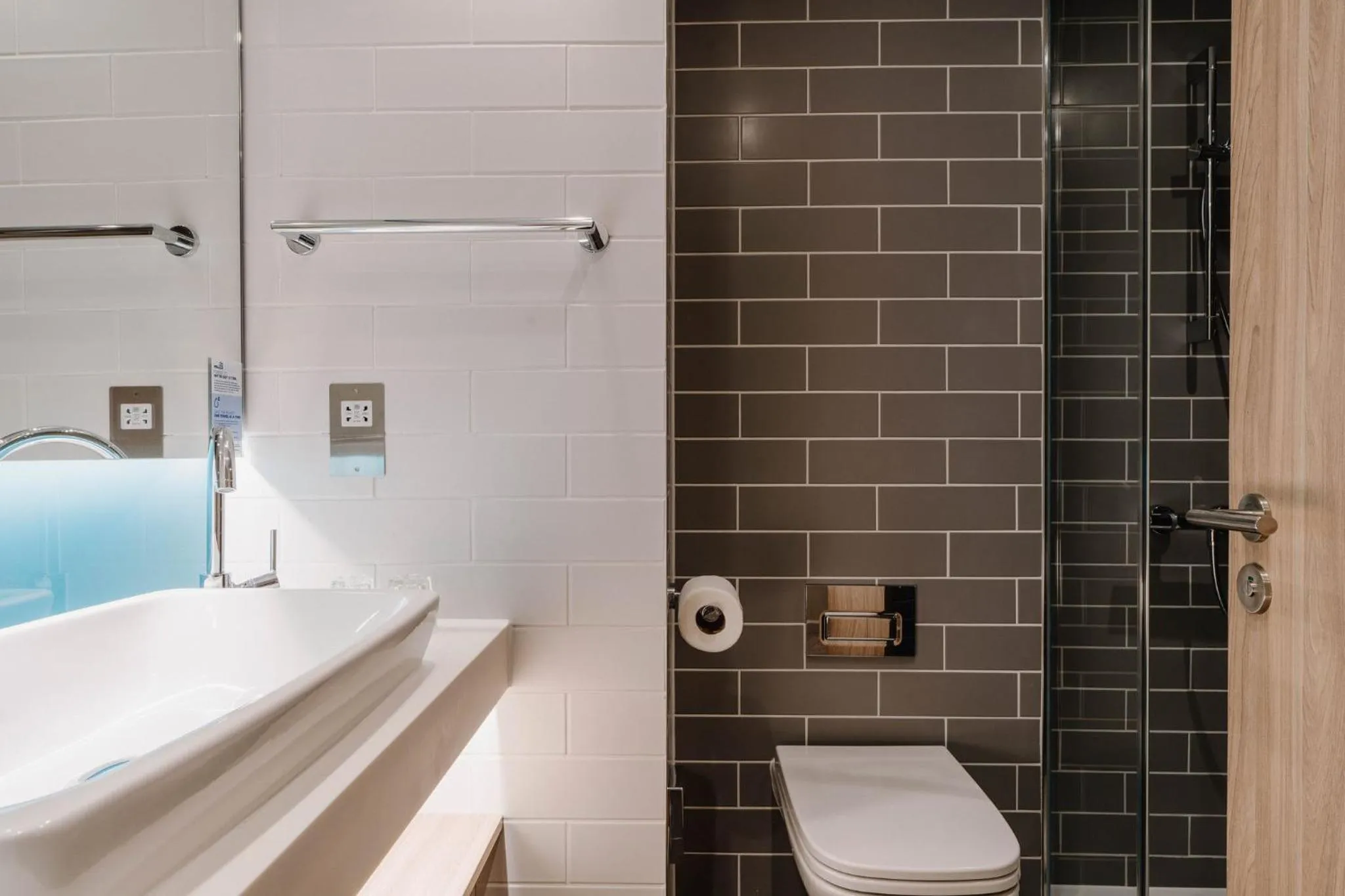 Bathroom in Holiday Inn Express Liverpool - Central by IHG