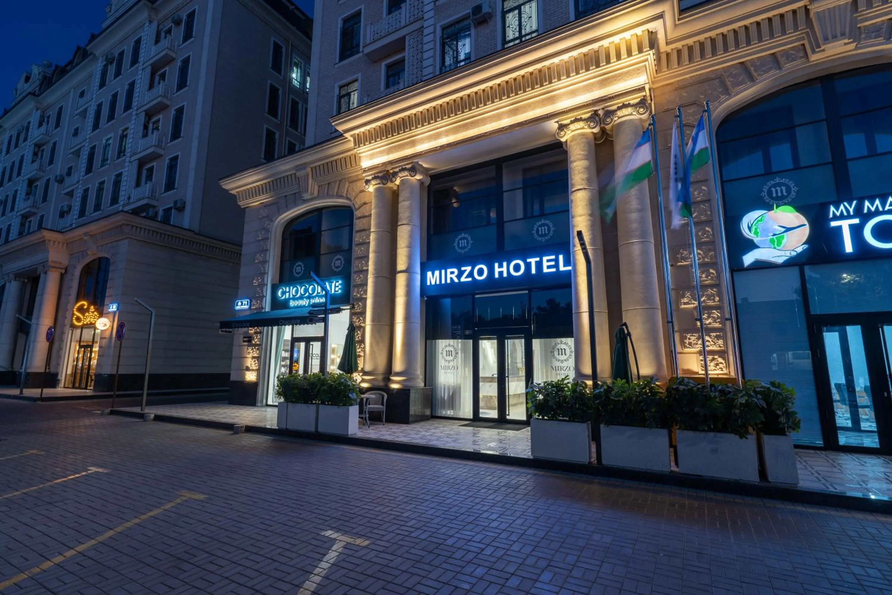 Property building in MIRZO HOTEL