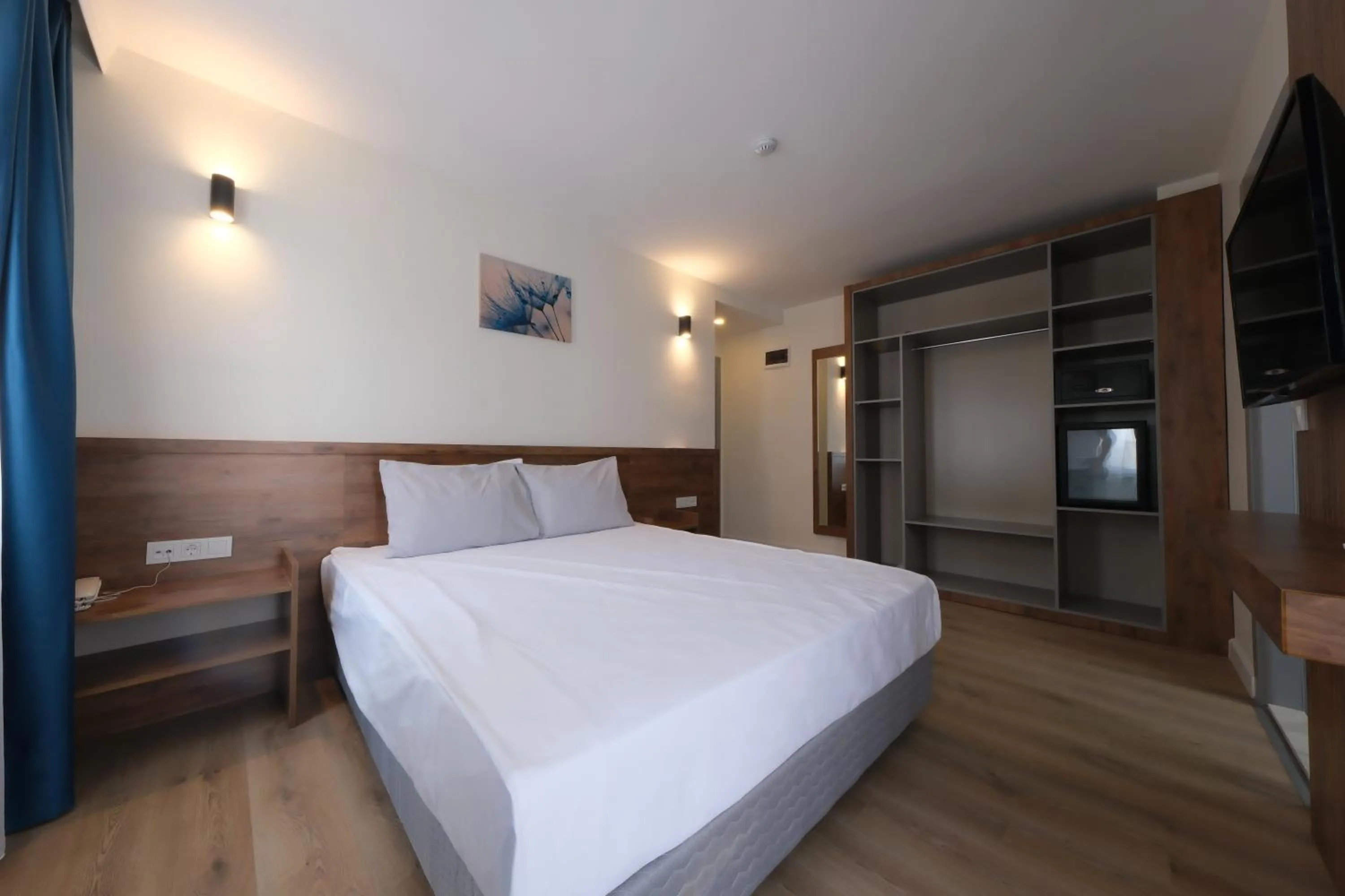Bed in Premier Inn City Antalya