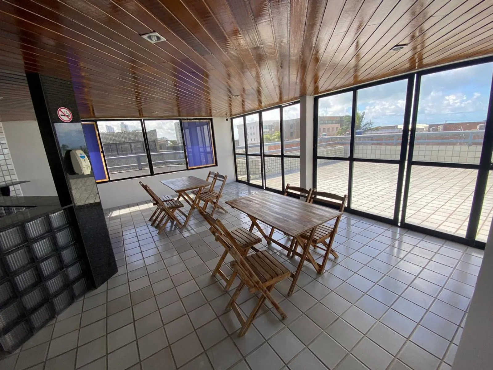 Dining area in Pousada Trip Inn Recife