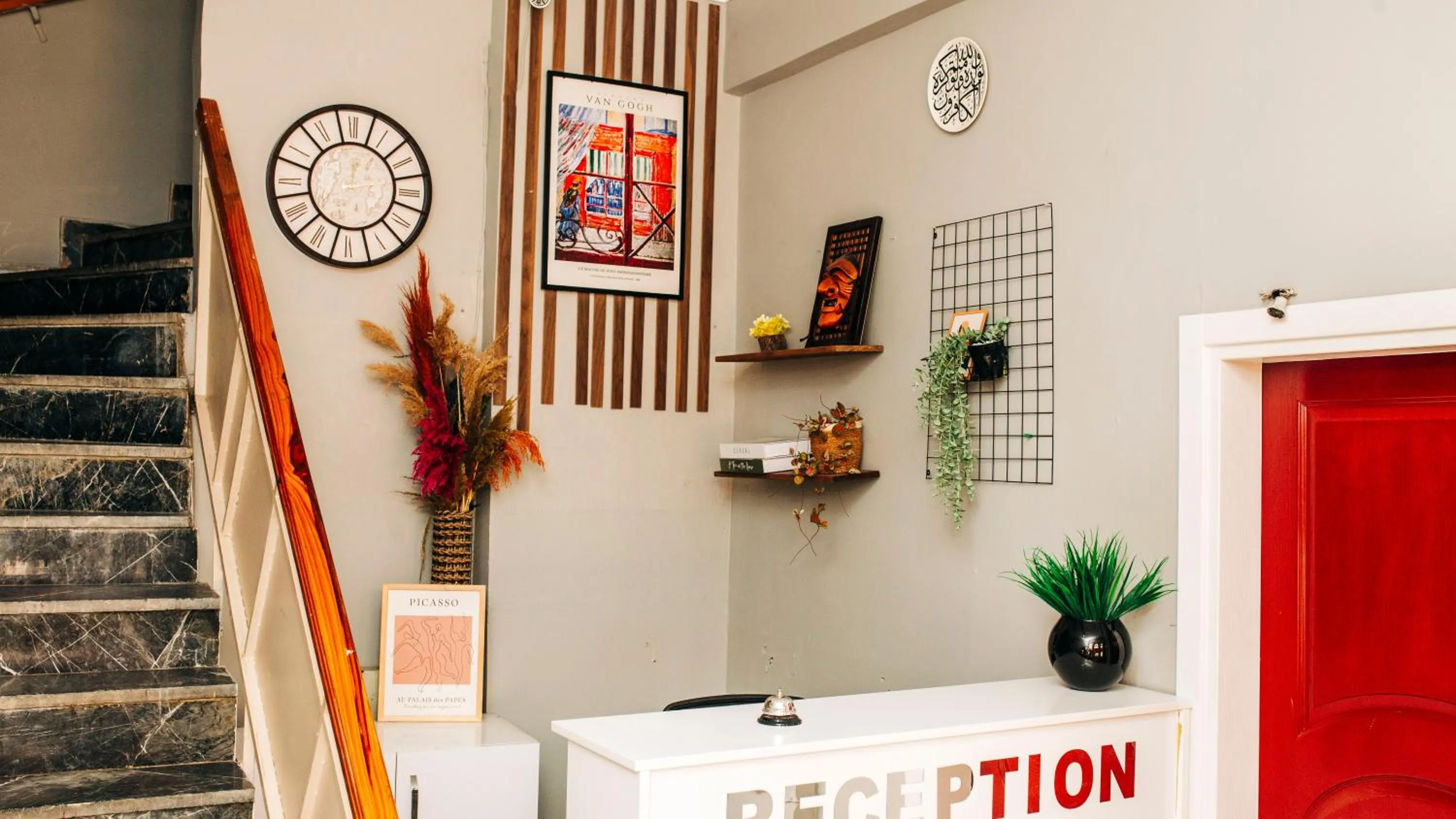 Property building in Kaynarca Otel