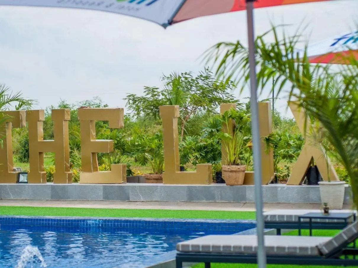 Garden in The Lux Hotel and Resorts