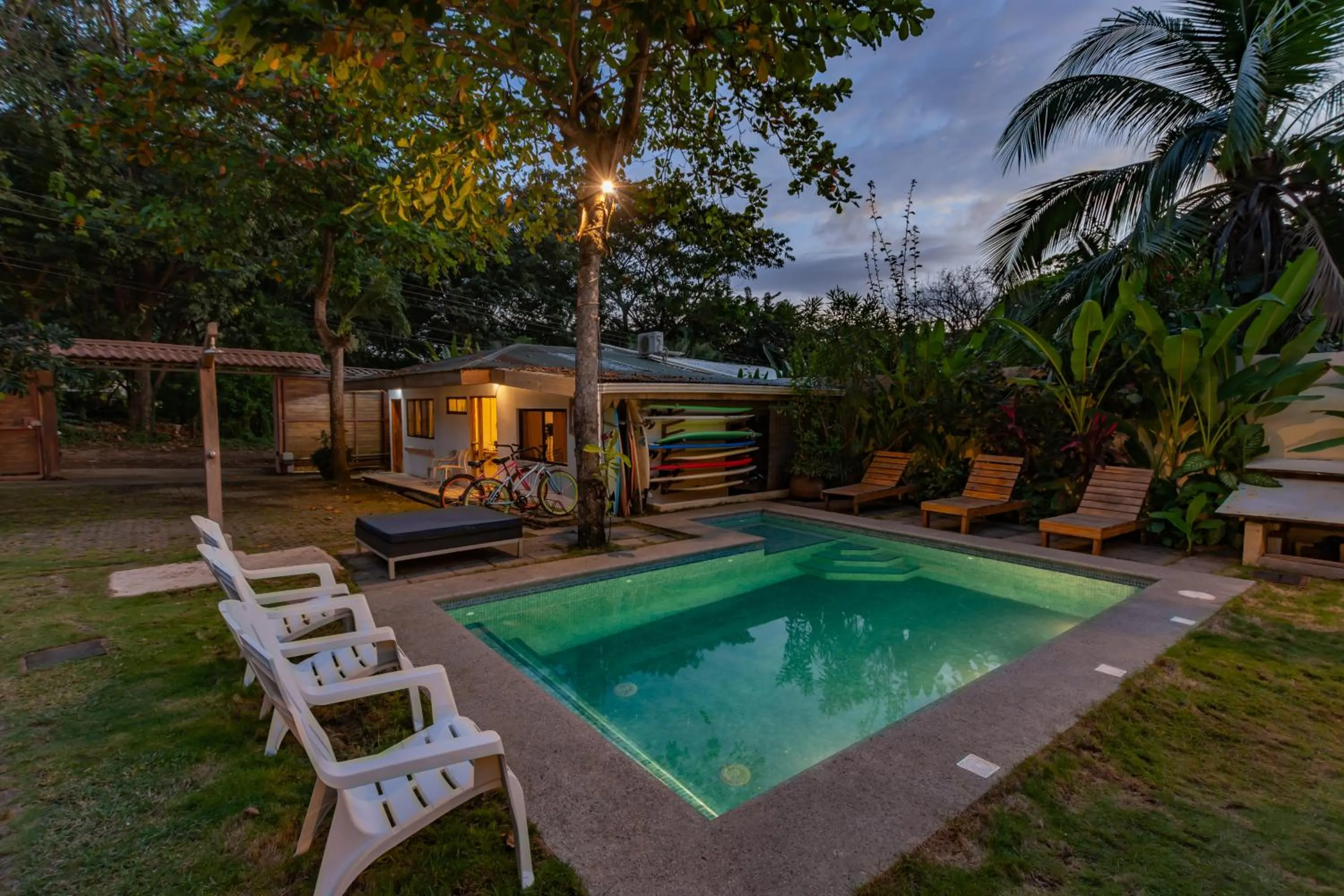 Swimming pool in Maoritsio Garden Studios