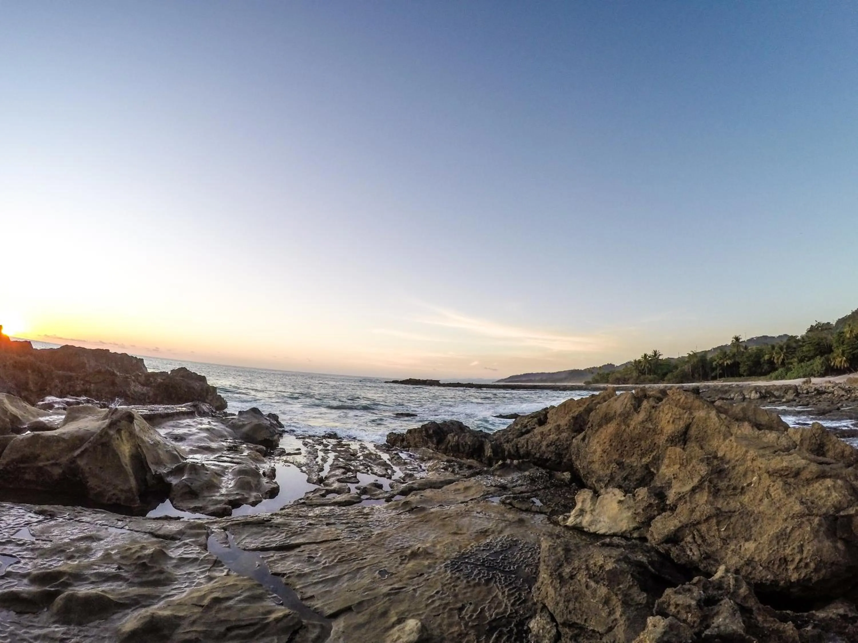 Sunrise in Maoritsio Garden Studios