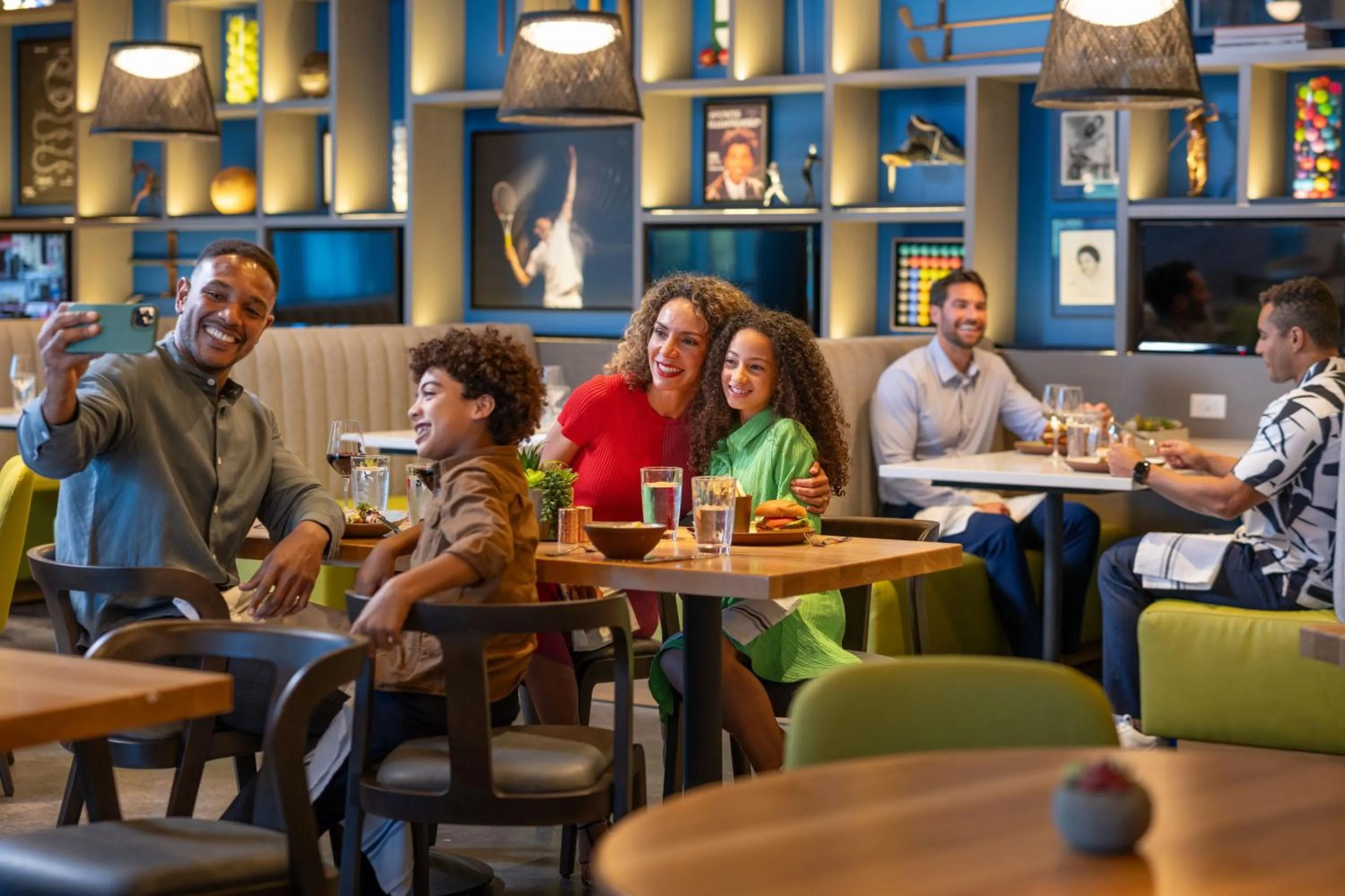 Restaurant/places to eat in Aloft Orlando Lake Nona