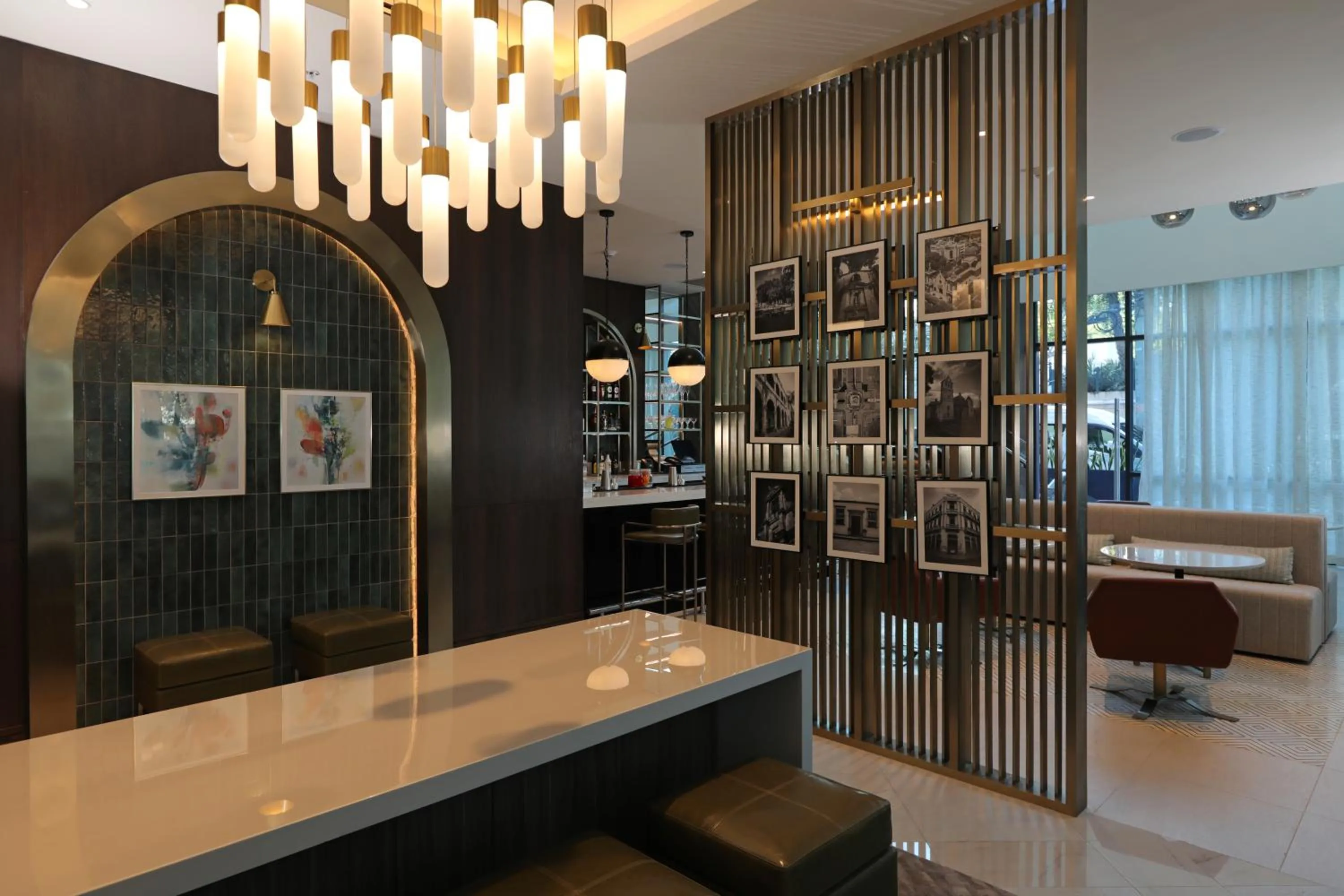 Lounge or bar in Courtyard by Marriott Santo Domingo Piantini