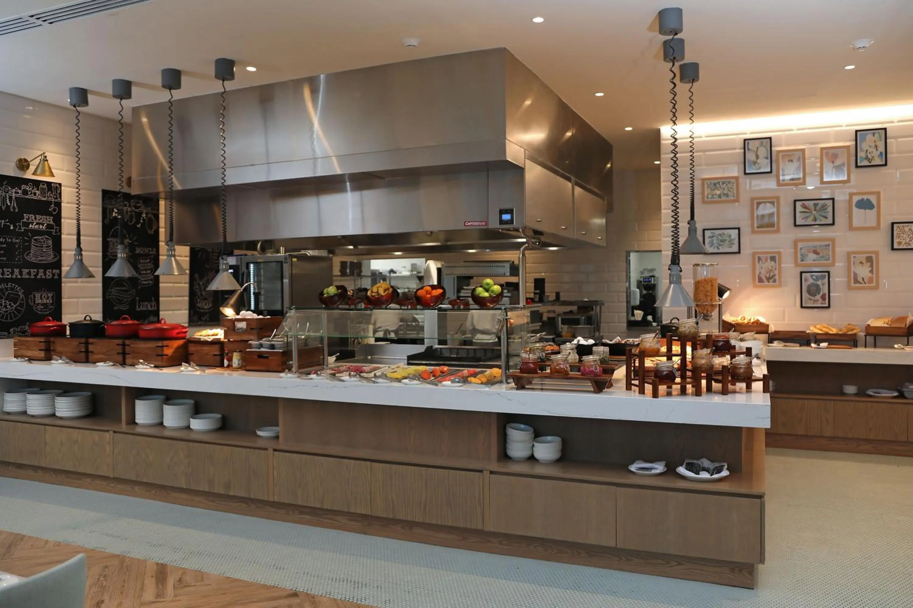 Restaurant/places to eat in Courtyard by Marriott Santo Domingo Piantini