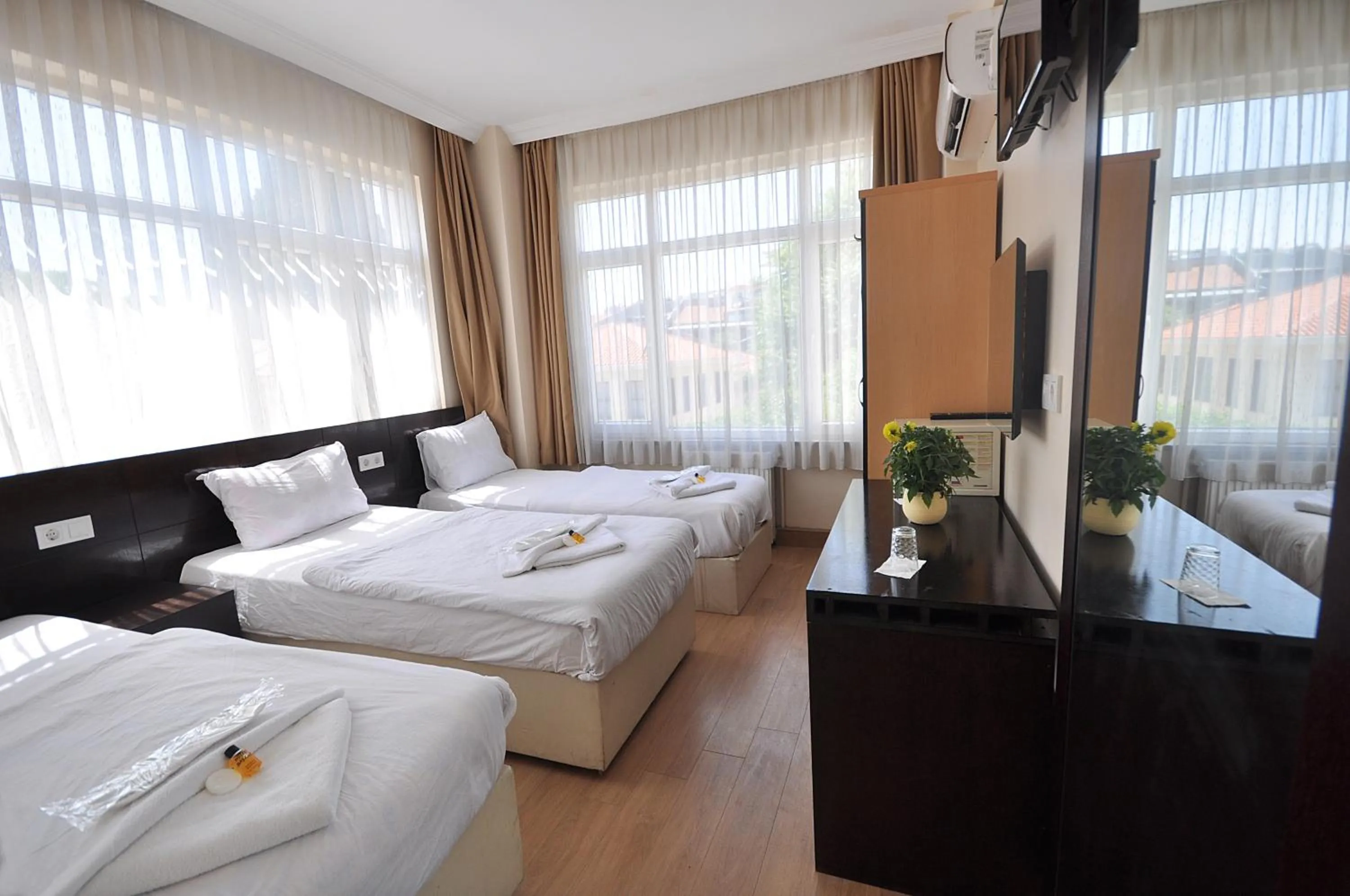 Photo of the whole room, Bed in Hotel Baykal