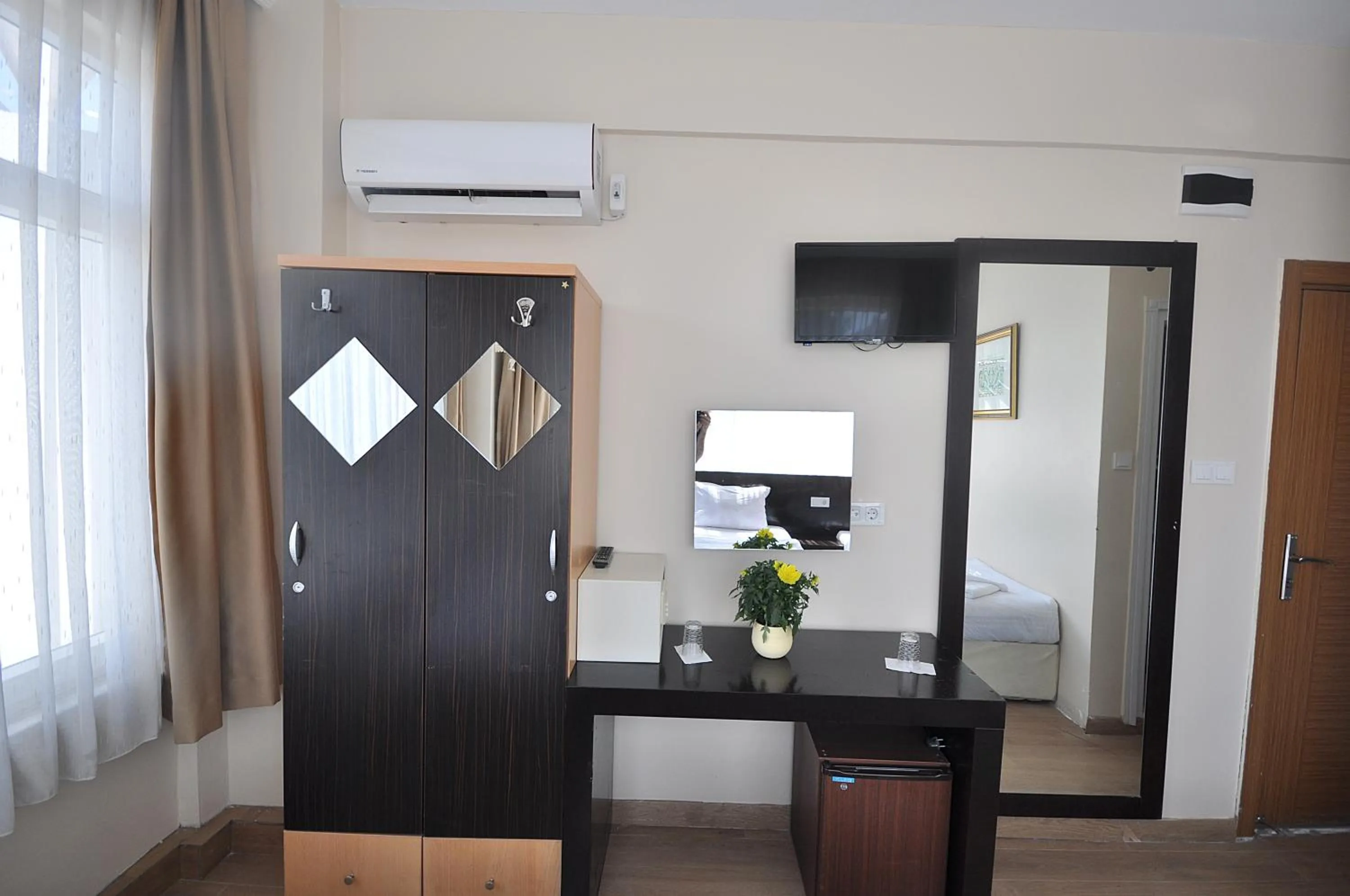 TV and multimedia, Bed in Hotel Baykal