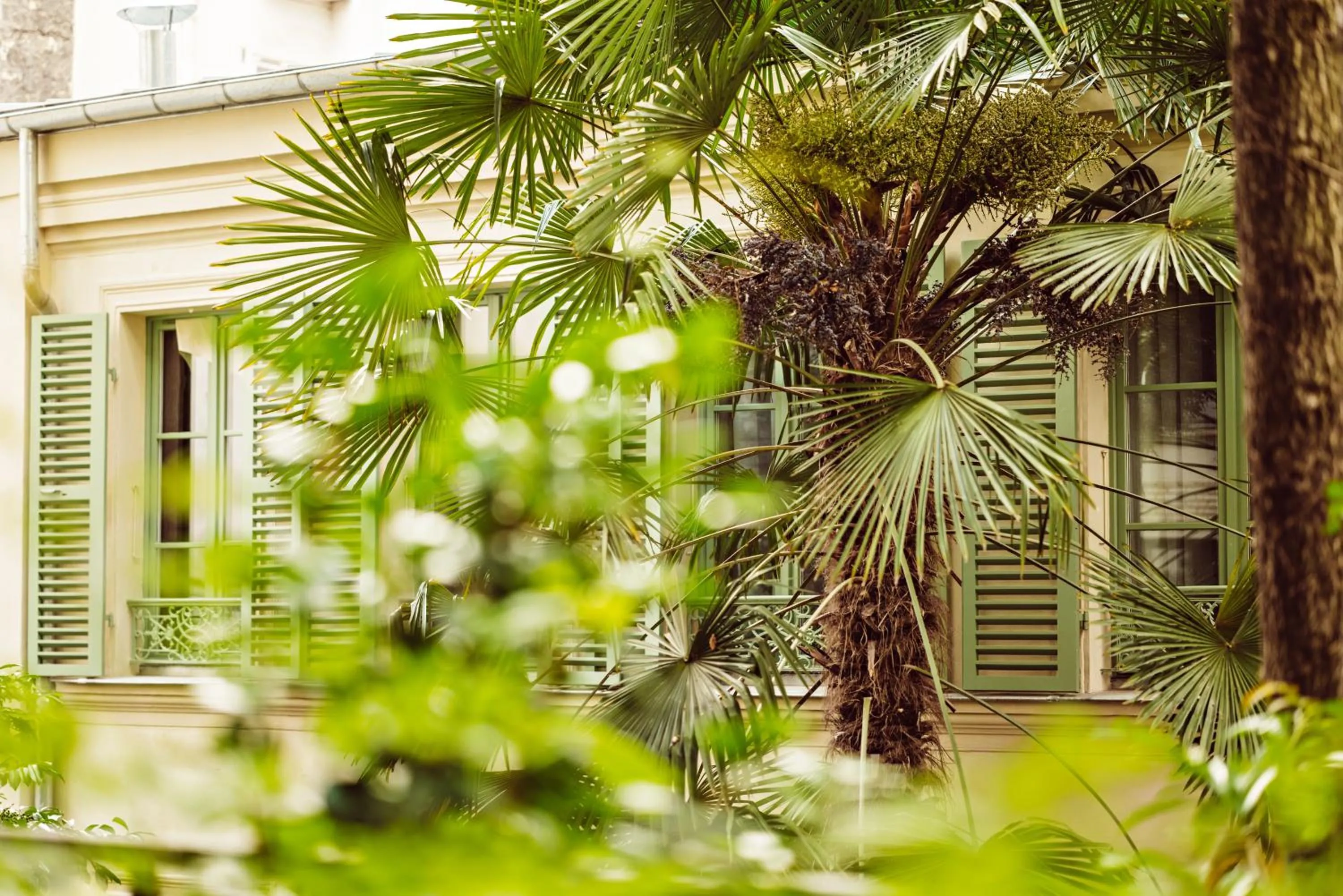 Facade/entrance in Hôtel Eldorado Paris